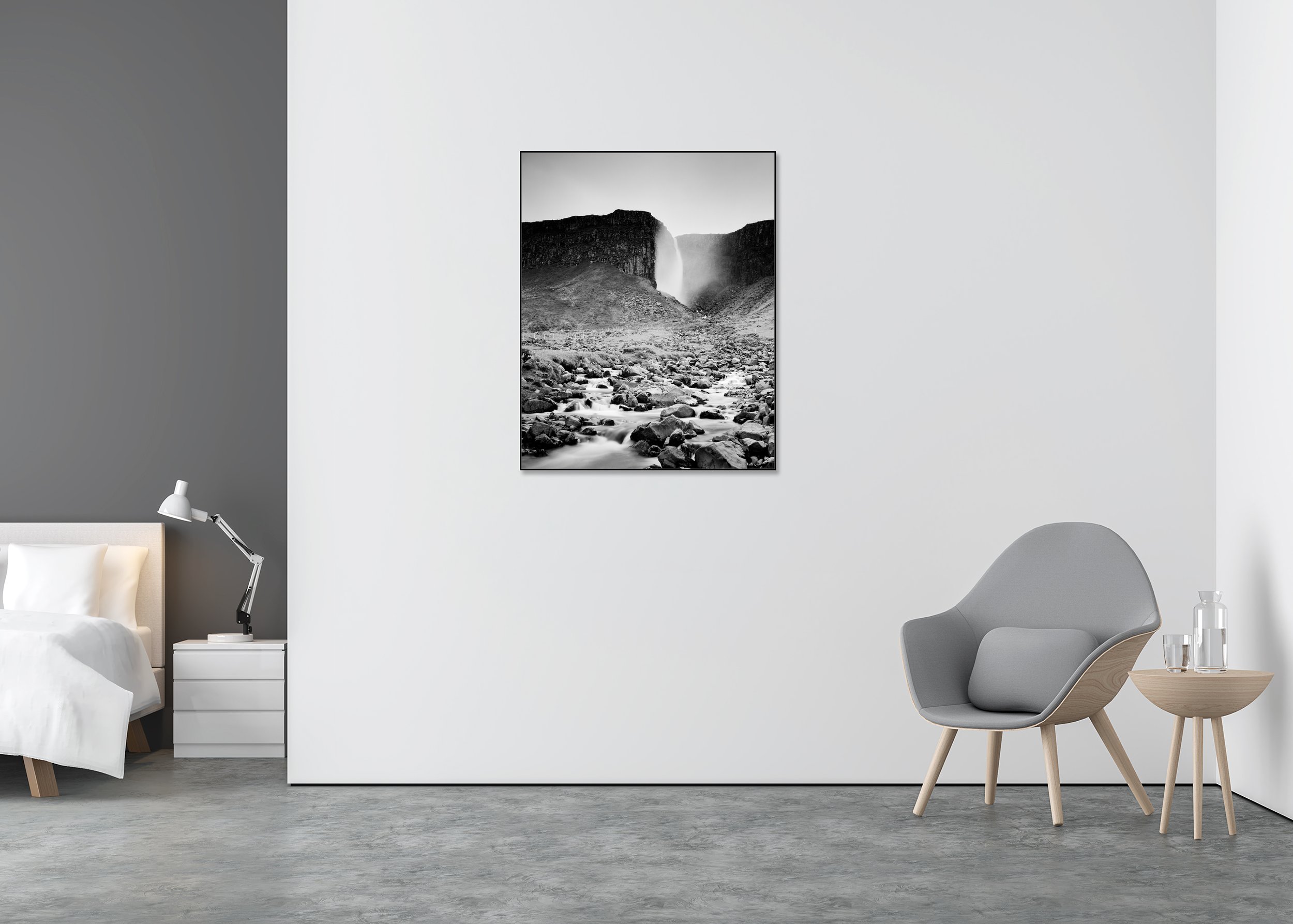 Foss – Waterfall Study 1, black-and-white photograph on Dibond in an aluminium ArtBox displayed in a minimalist interior. Photo by Gerald Berghammer.
