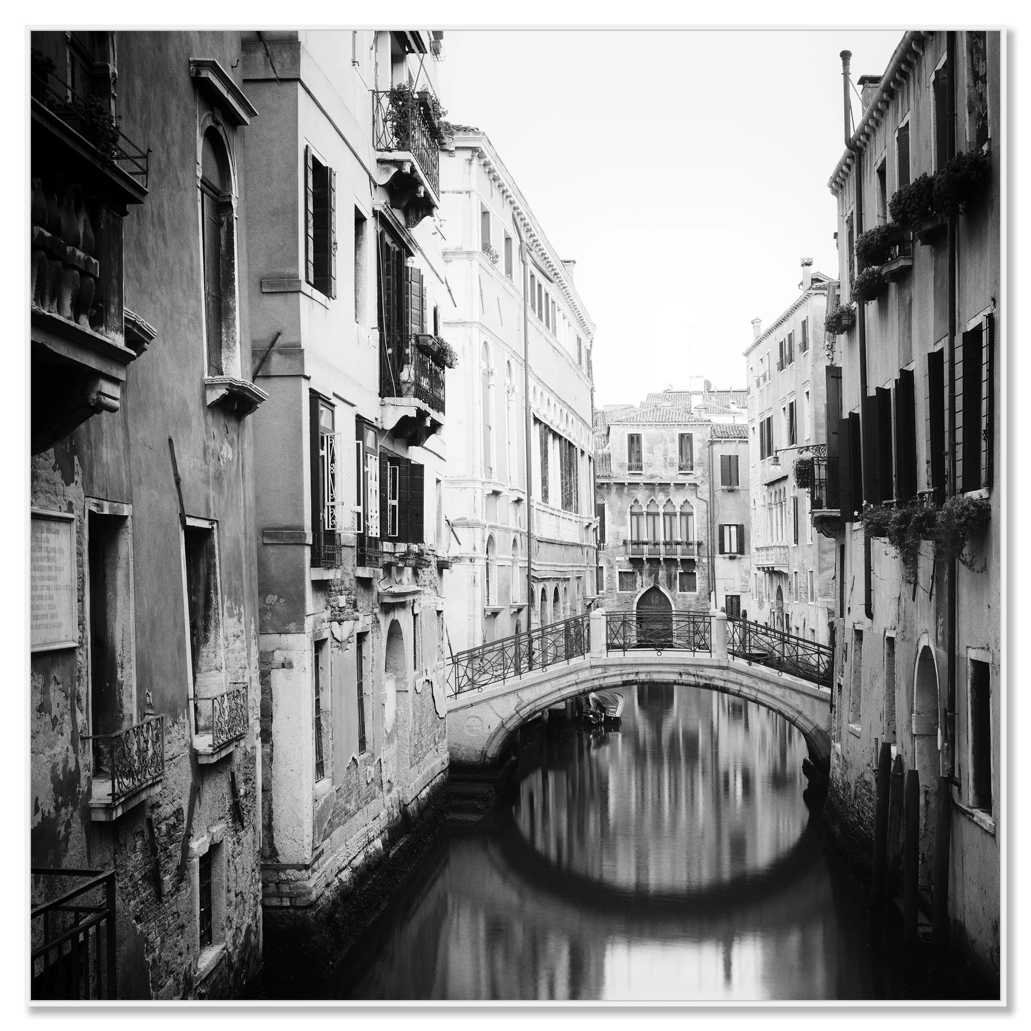 The Bridges of Venice, Study 2 – black-and-white Dibond print in a white aluminium ArtBox frame.