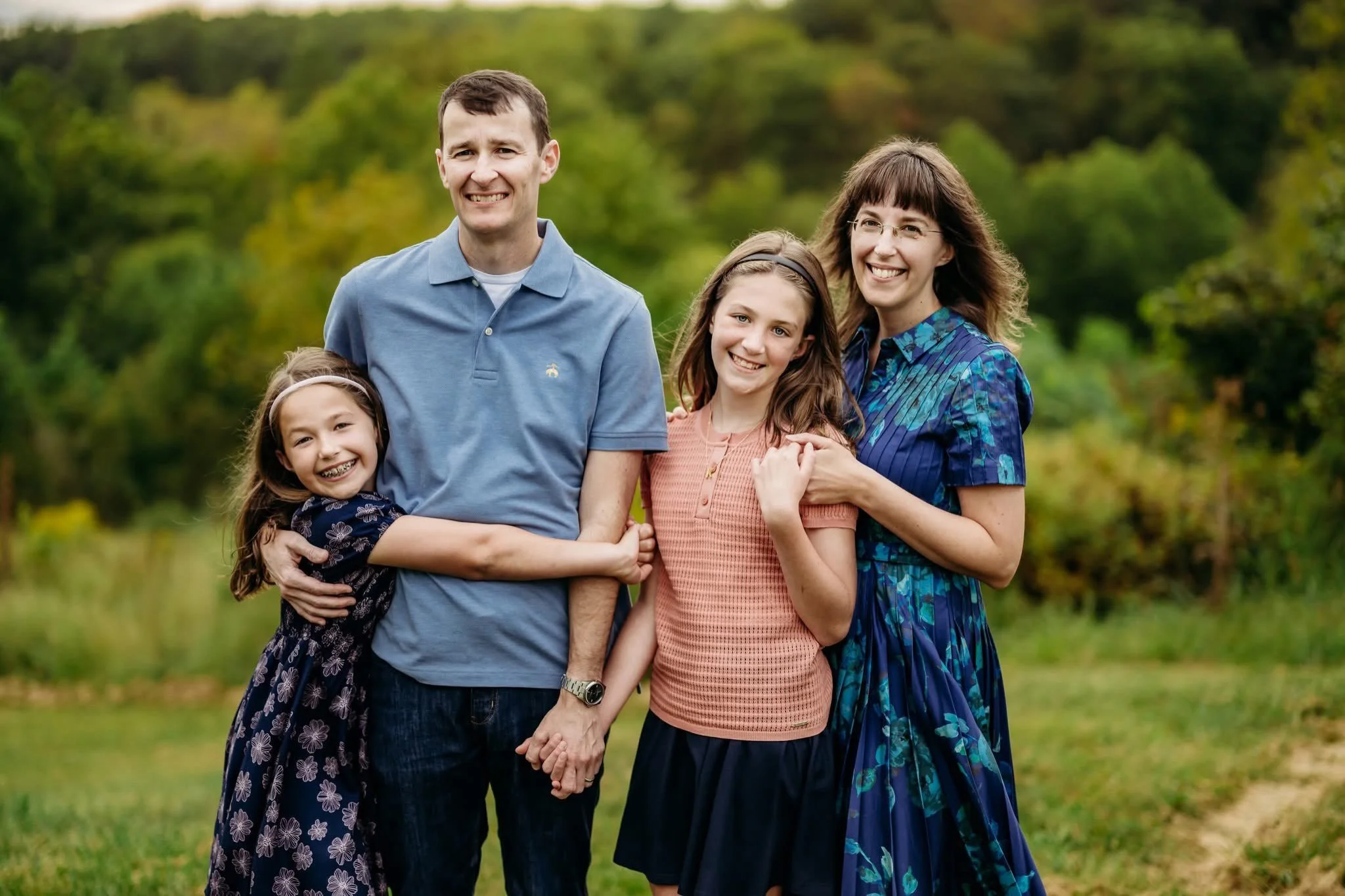 One of greatest parts of my job is seeing the same families every year for our Fall session.  It feels like a homecoming.  October is filled with these sessions and I am SO EXCITED!!!! Thank you to this family for working with me for many years and I