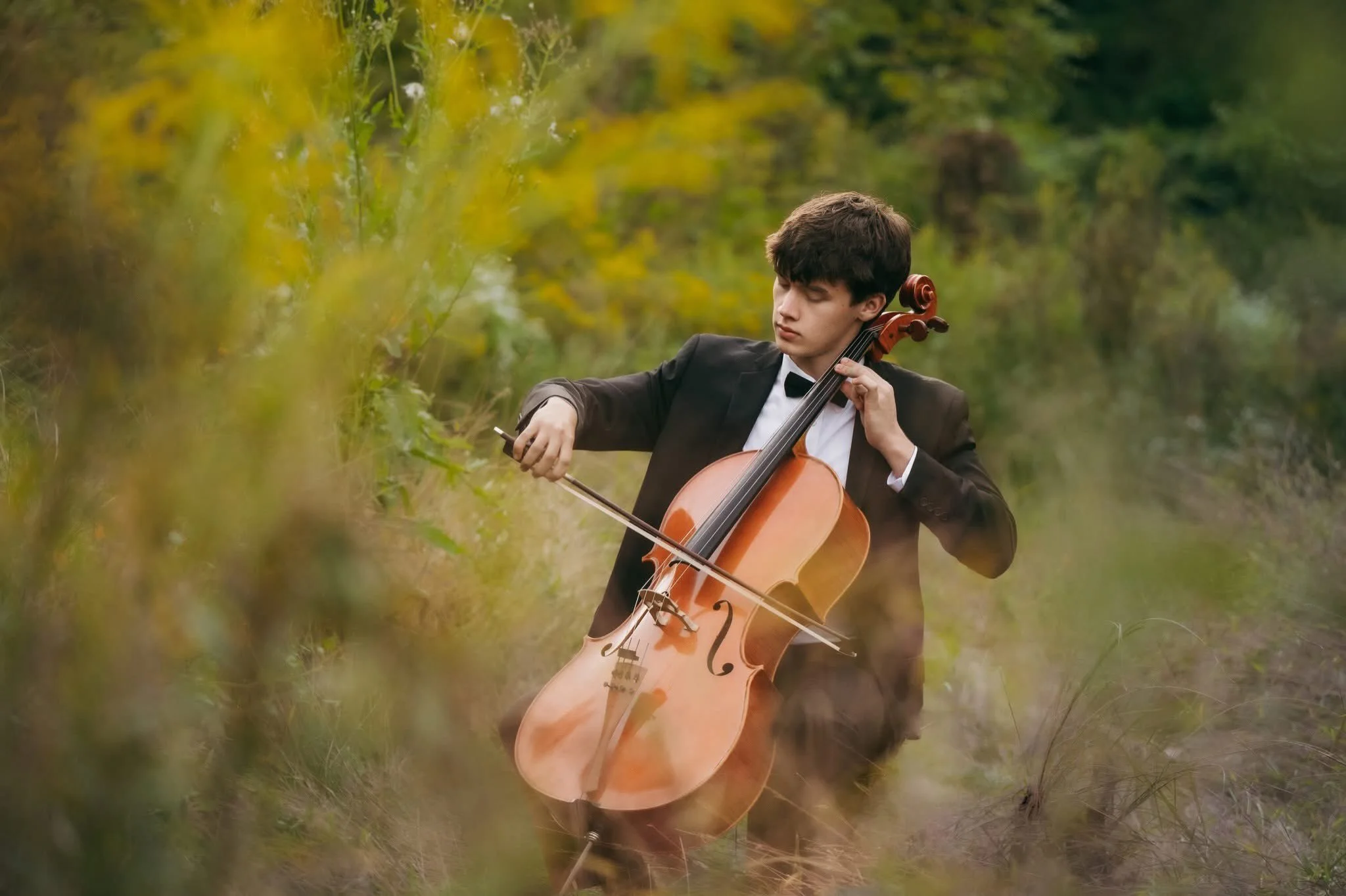 NOW THIS SESSION WAS EPIC!!!!!!! A senior who masterfully played the cello while immersed in the tall grasses of this meadow, dreams really do come true (for me)! I had so much fun shooting and editing this session.  Hope you enjoy these images as mu