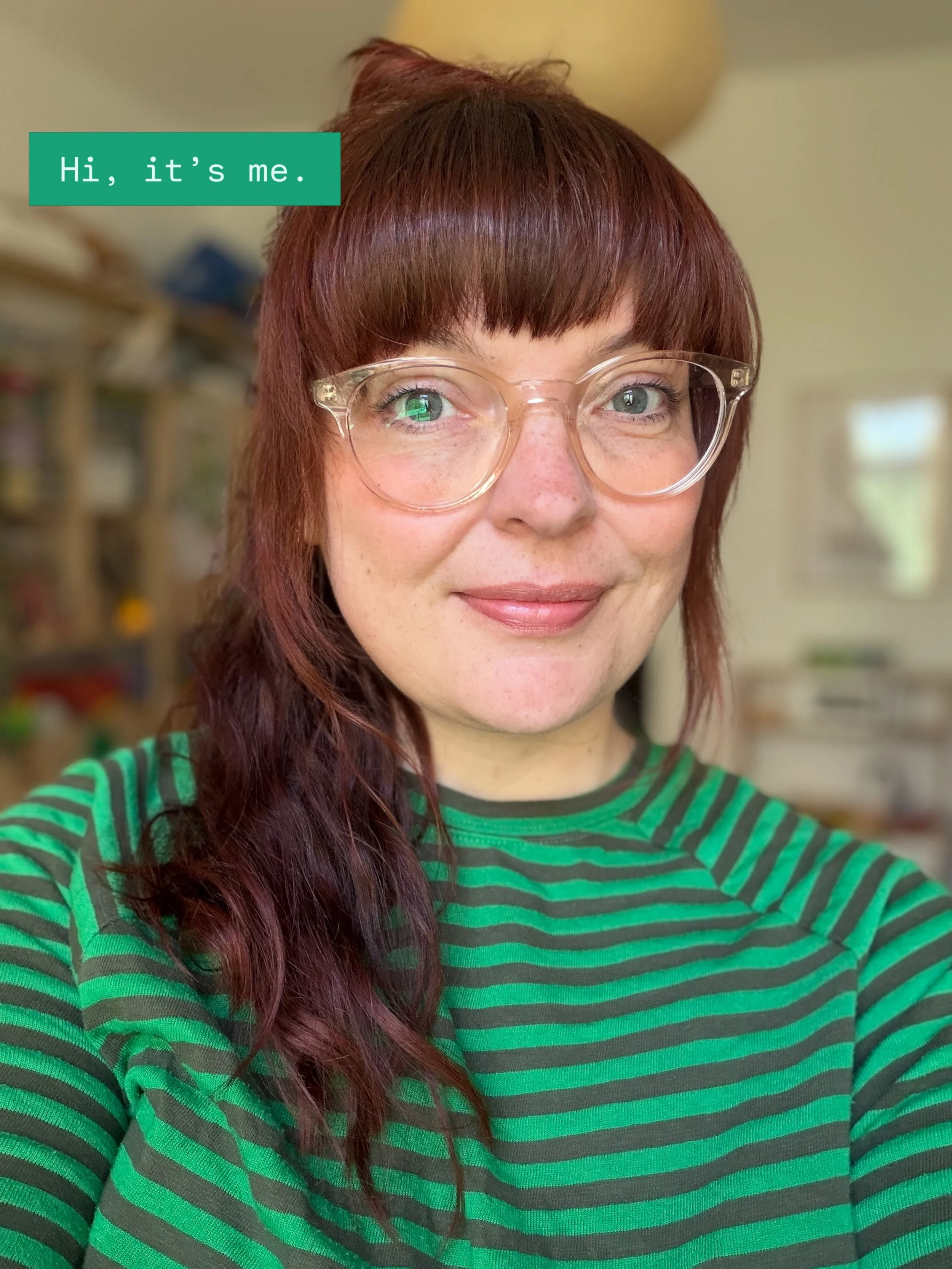 Little life update. Soon I&rsquo;ll be starting a new career and this is so big. I&rsquo;m beyond exited to start working after a two year baby break and evolving as a person. New job, new people, new environment. 🦅 ⚡️ 🎉 

#cloudythurstag #design #