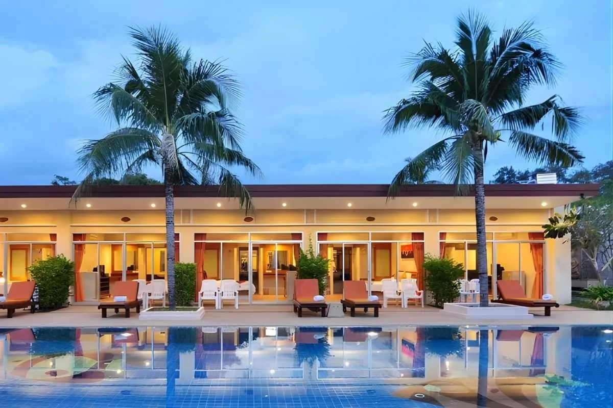 Phuket resorts. Book hotel.