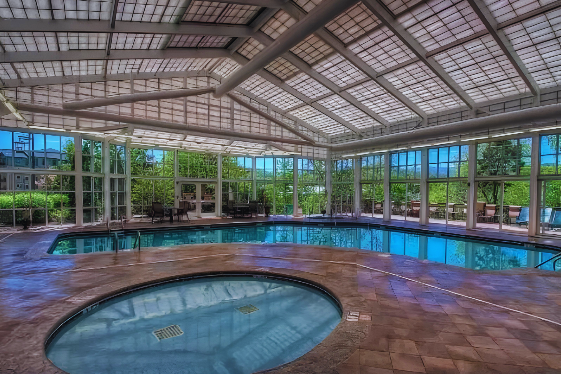 Riverstone Resort Spa & Resort, Pigeon Forge.png