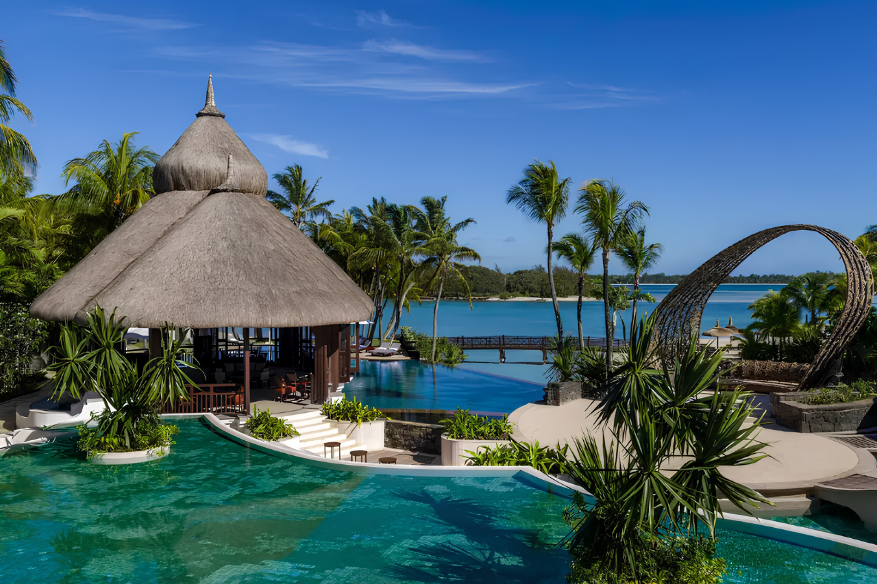 Book hotel Shangri-Las le Touessrok Resort and Spa.png