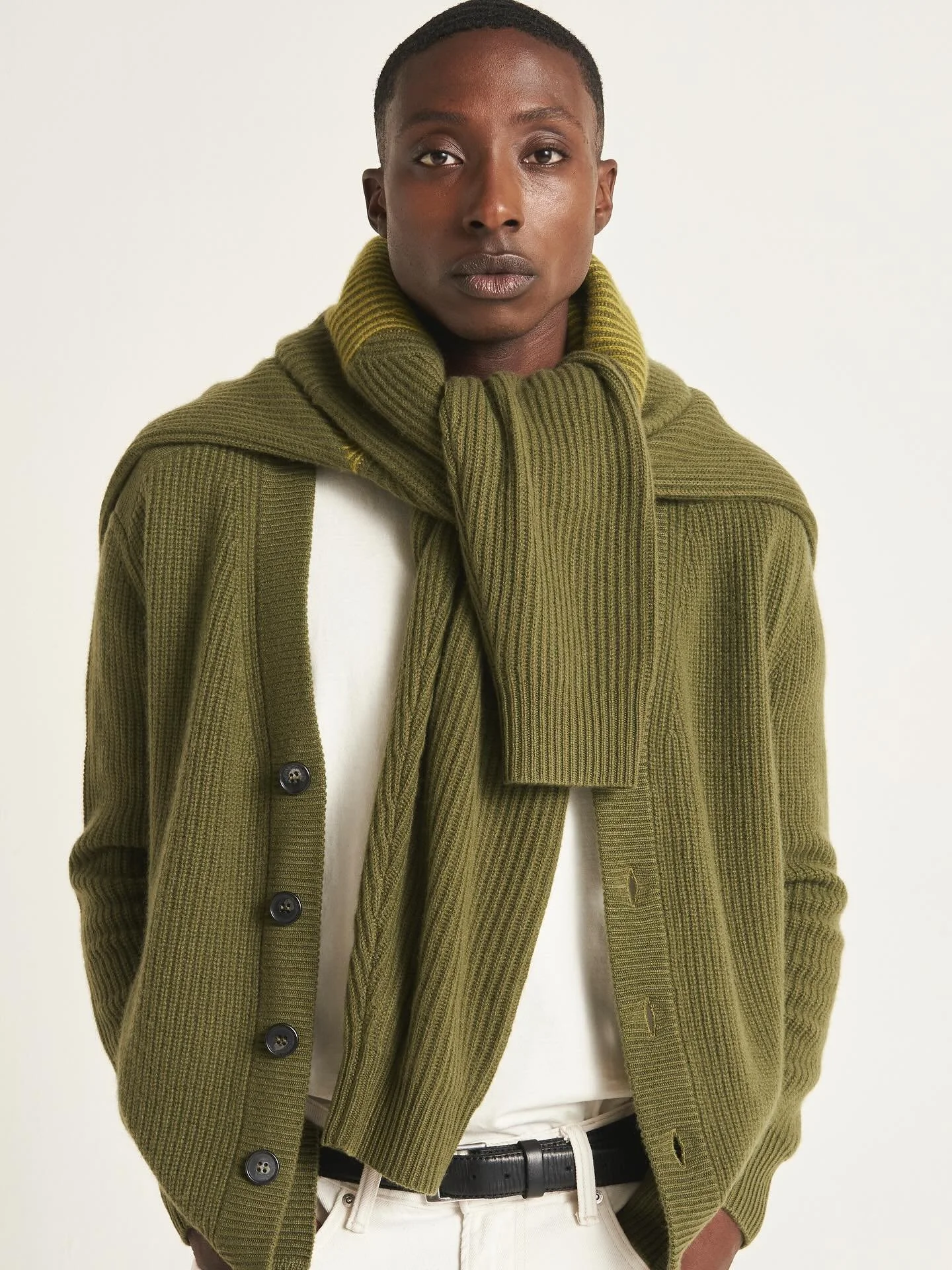 Casting, Production and Creative Direction by LISA LEHAN CREATIVE Photography. @howarddanielsphoto styling @annalathamstyling HMA @mrrichmond Model @toluasemota  #creativeagency  #fashionphotography #locationagency #shootproduction  #shootlocation