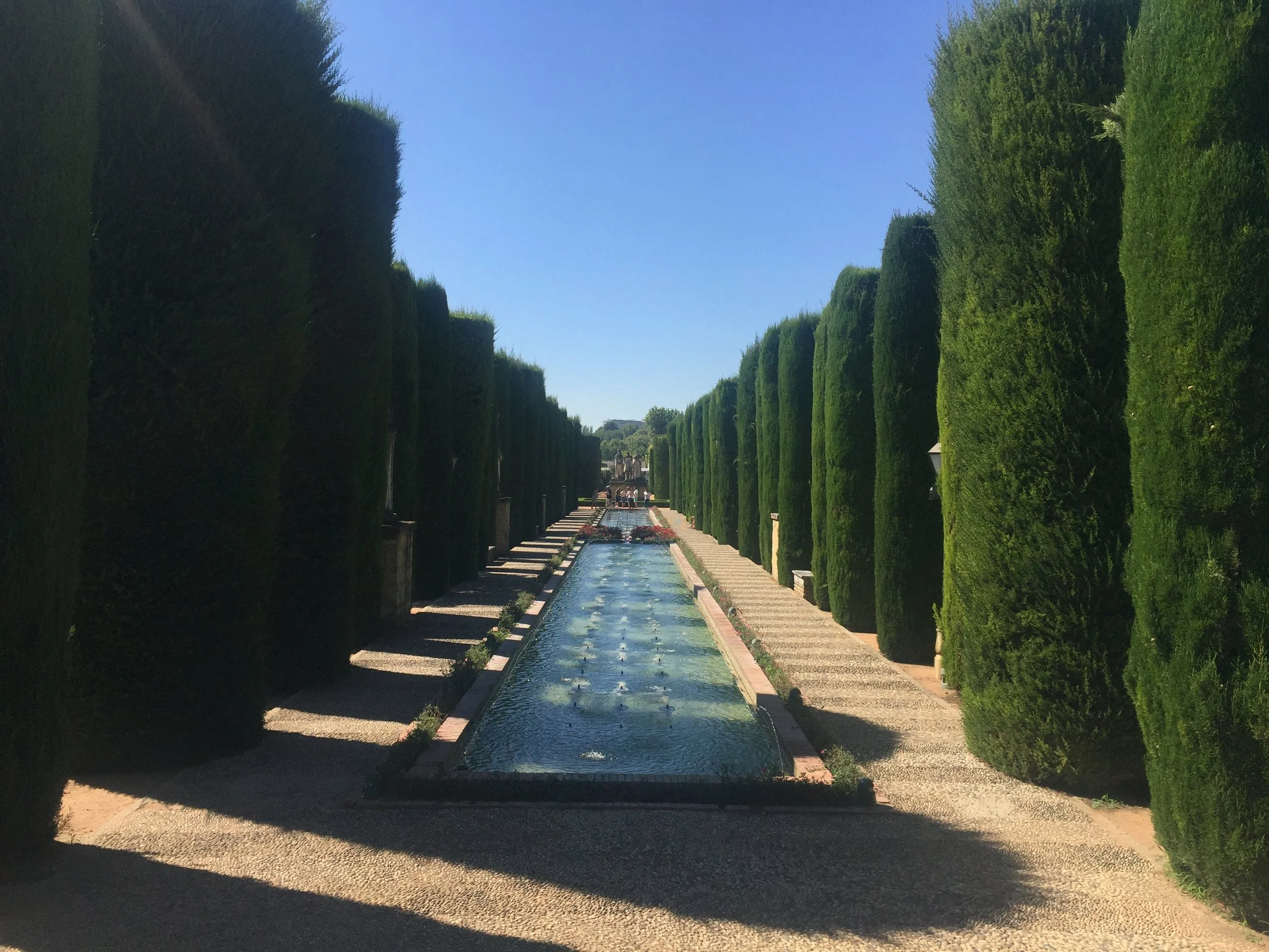 Alcazar de los Reyes Cristionos garden.JPG
