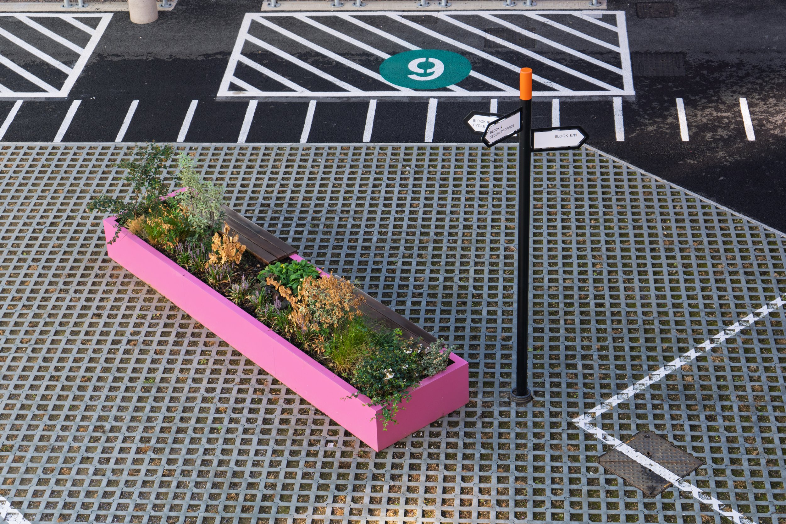 FlorentiaVillage_Wayfinding_16.jpg