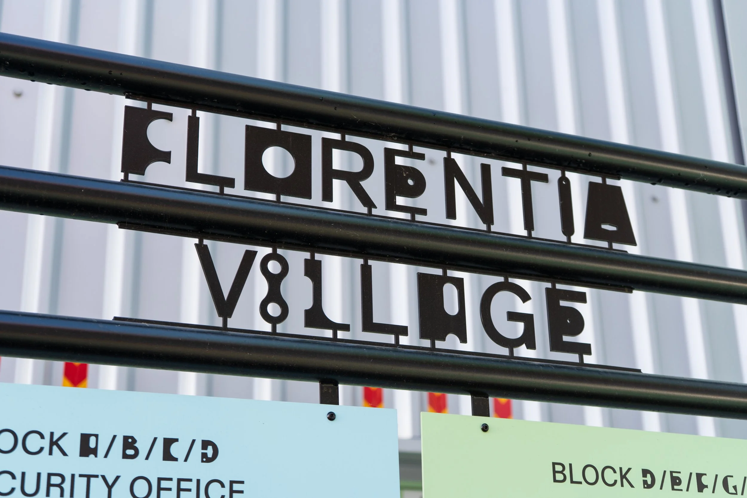 FlorentiaVillage_Wayfinding_31.jpg