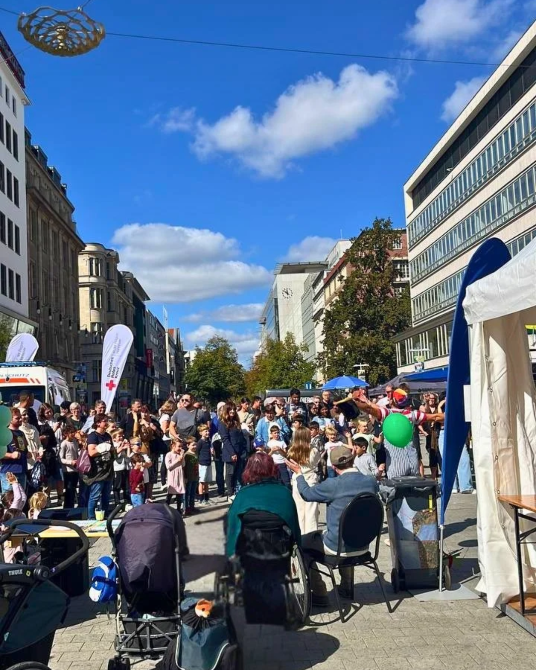 Demo „Babys für Barrierefreiheit“ am 6. September auf dem Entdeckerfest am Kröpcke.