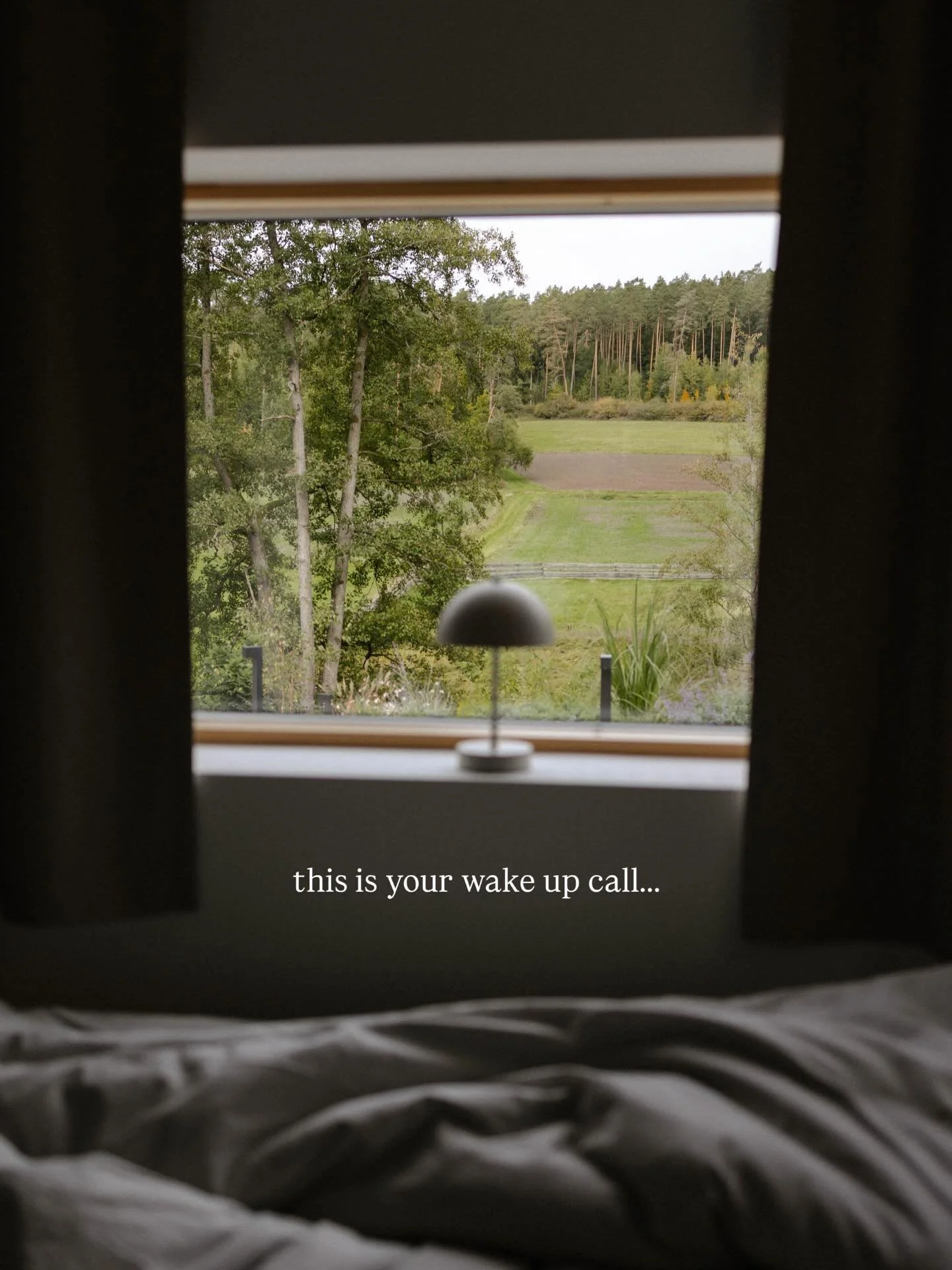 ... for taking a time out in nature 🌳 

Buch dir jetzt deine Auszeit in 2026 @waldheimelig 

#ferienhaus #ferienhausinbayern #waldheimelig #naturauszeit #draussenzuhause #urlaubinbayern #slowvacation