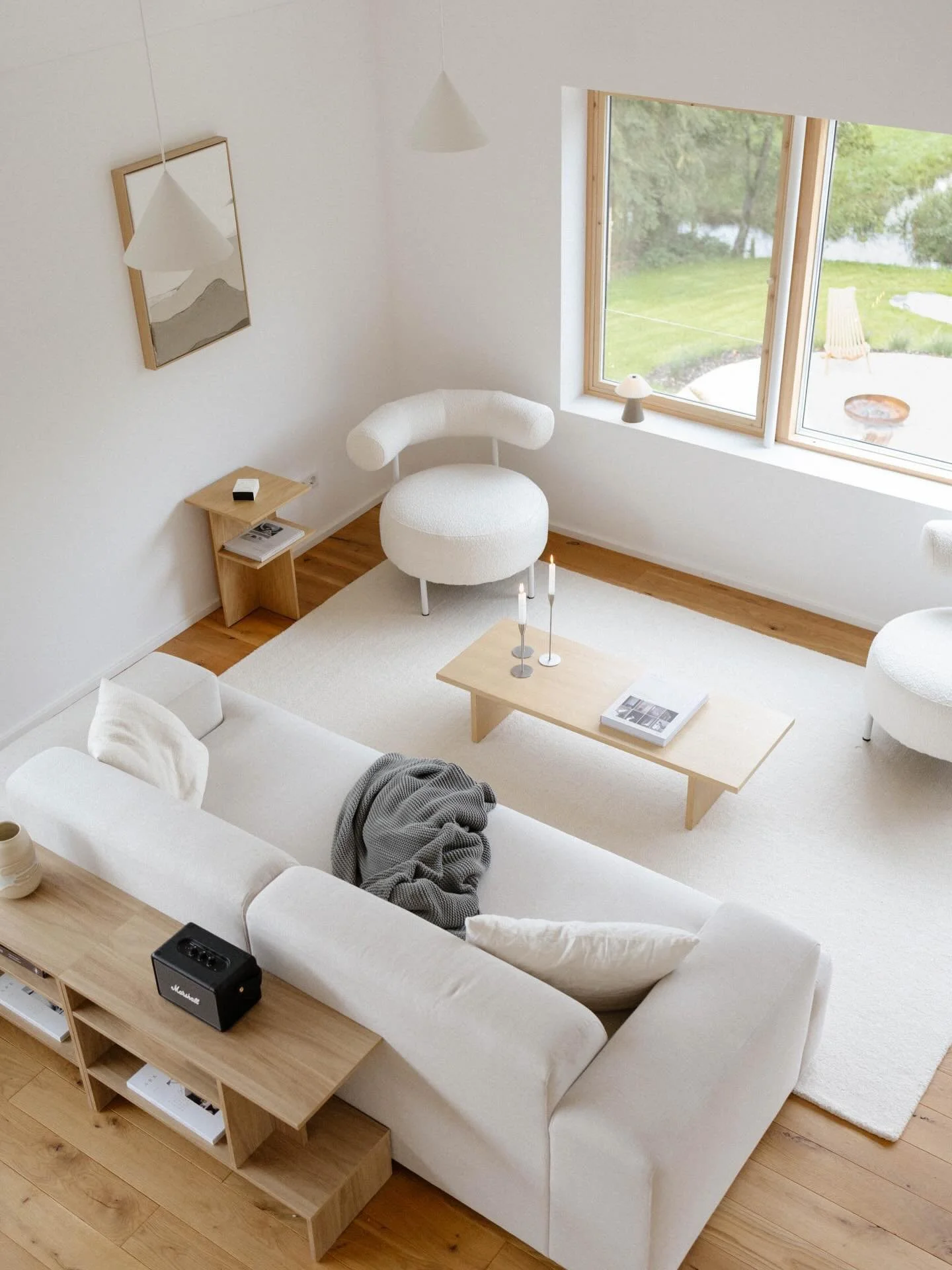 Zeit f&uuml;r eine Fr&uuml;hlingshafte Auszeit 🌼 

Buch dir jetzt deinen Urlaub im @waldheimelig 

📷 @caro.linka 

#fr&uuml;hlingsauszeit #draussenurlaub #natururlaub #ferienhaus #ferienhausinbayern