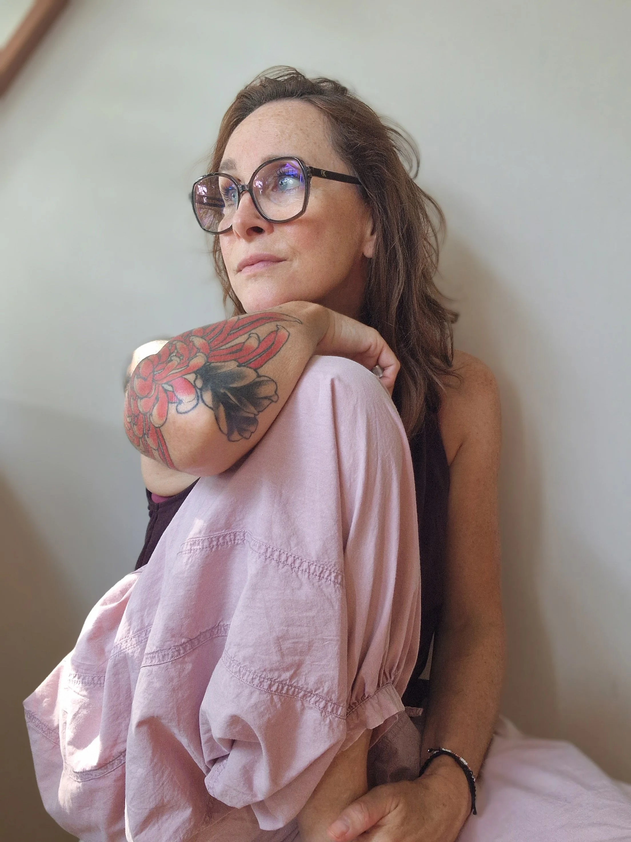Portret van Ingrid van Het Innerlijk Labyrint bij een blog over de overgang en het zenuwstelsel.