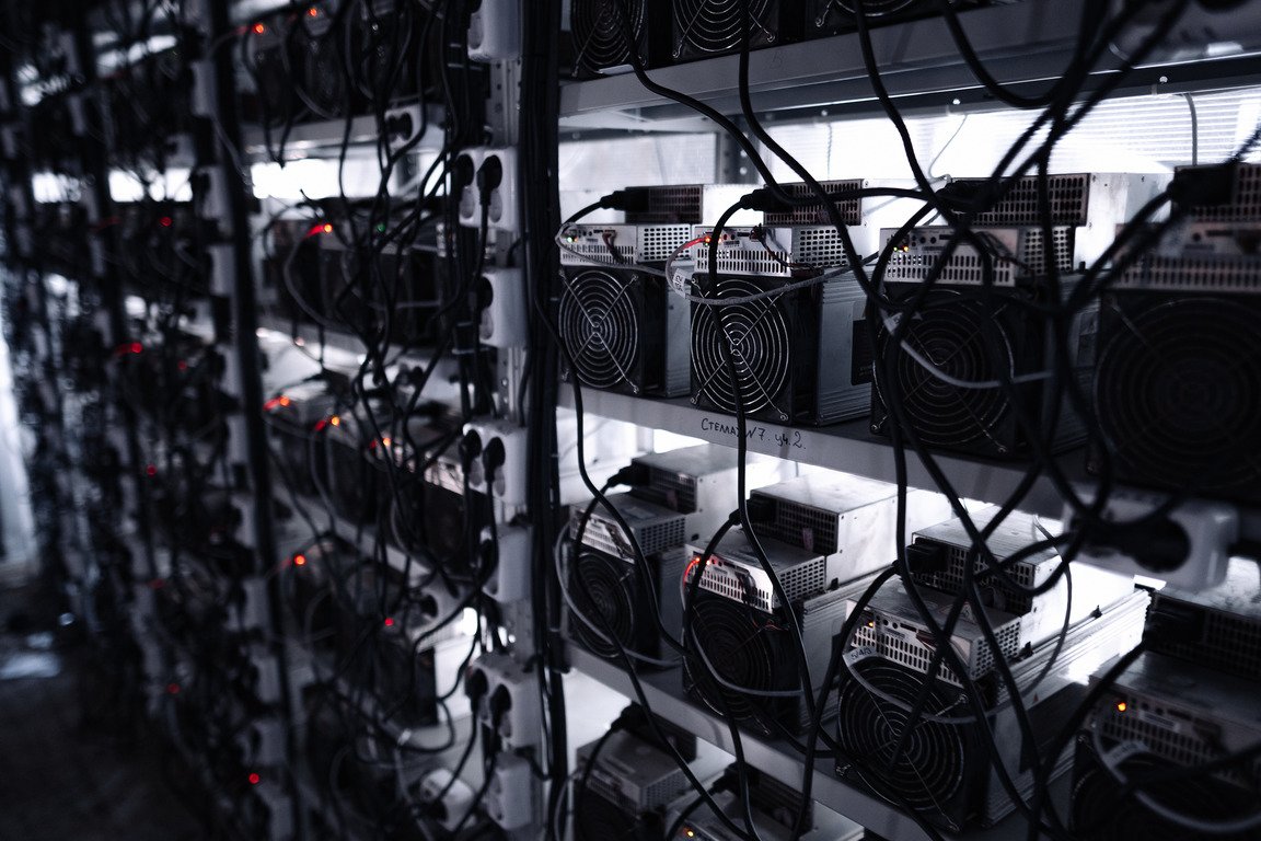 bitcluster-9714db54d56af02fSibmaicf12c9f267ed2afff3fdaa7f8847782d.jpg