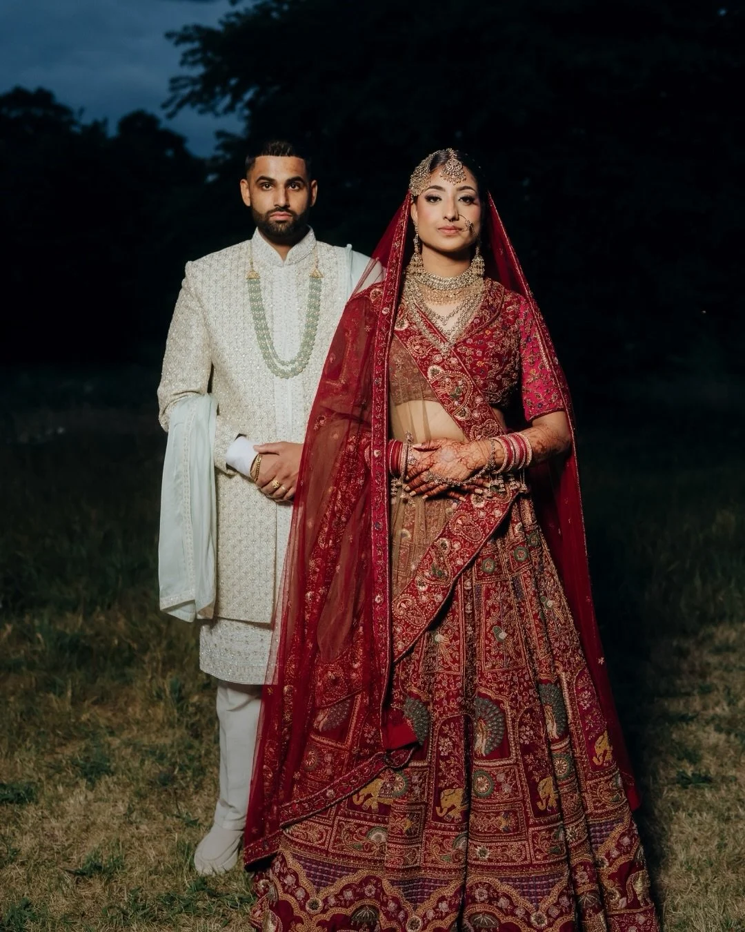 Shantie &amp; Rishan&rsquo;s Hindoestani wedding was filled with raw emotions, happy tears, and the kind of love you can truly feel in every moment.

Captured by Kat Films

Photo &amp; Video - @kat_films 
Venue - @xpwe.036 
Hair &amp; Make up - @make