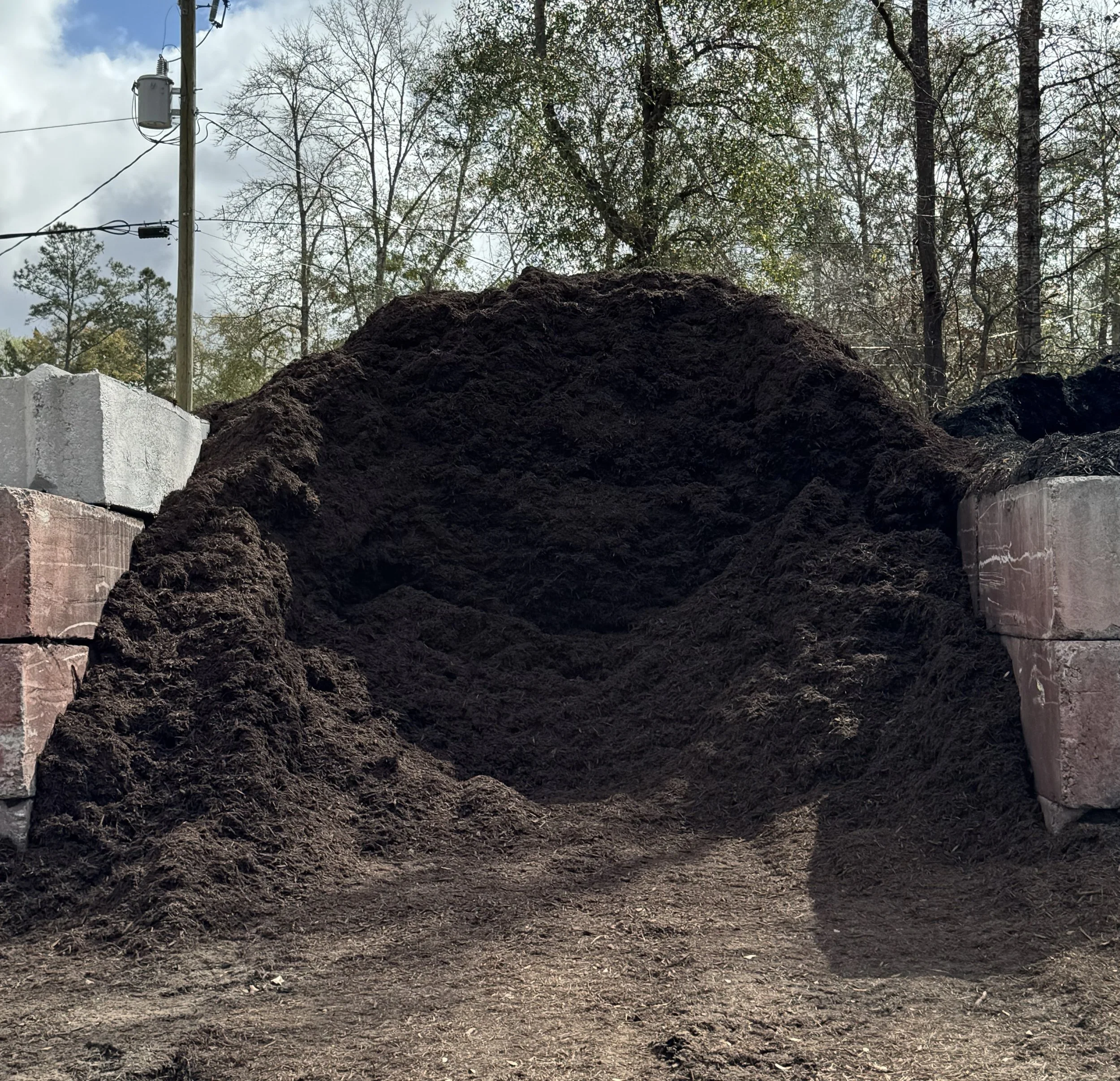 brownmulch2.jpg