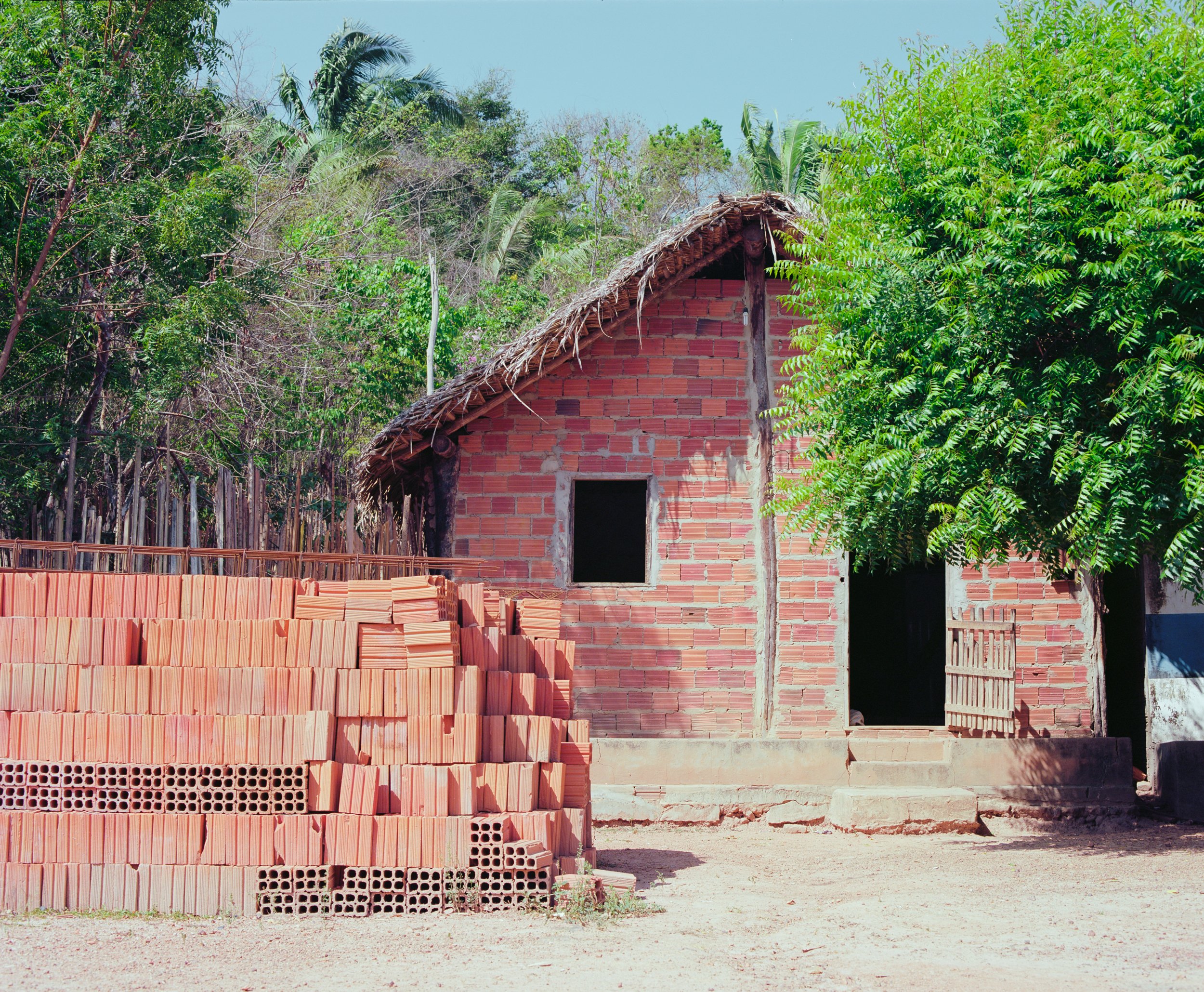 1483 2-web.jpg