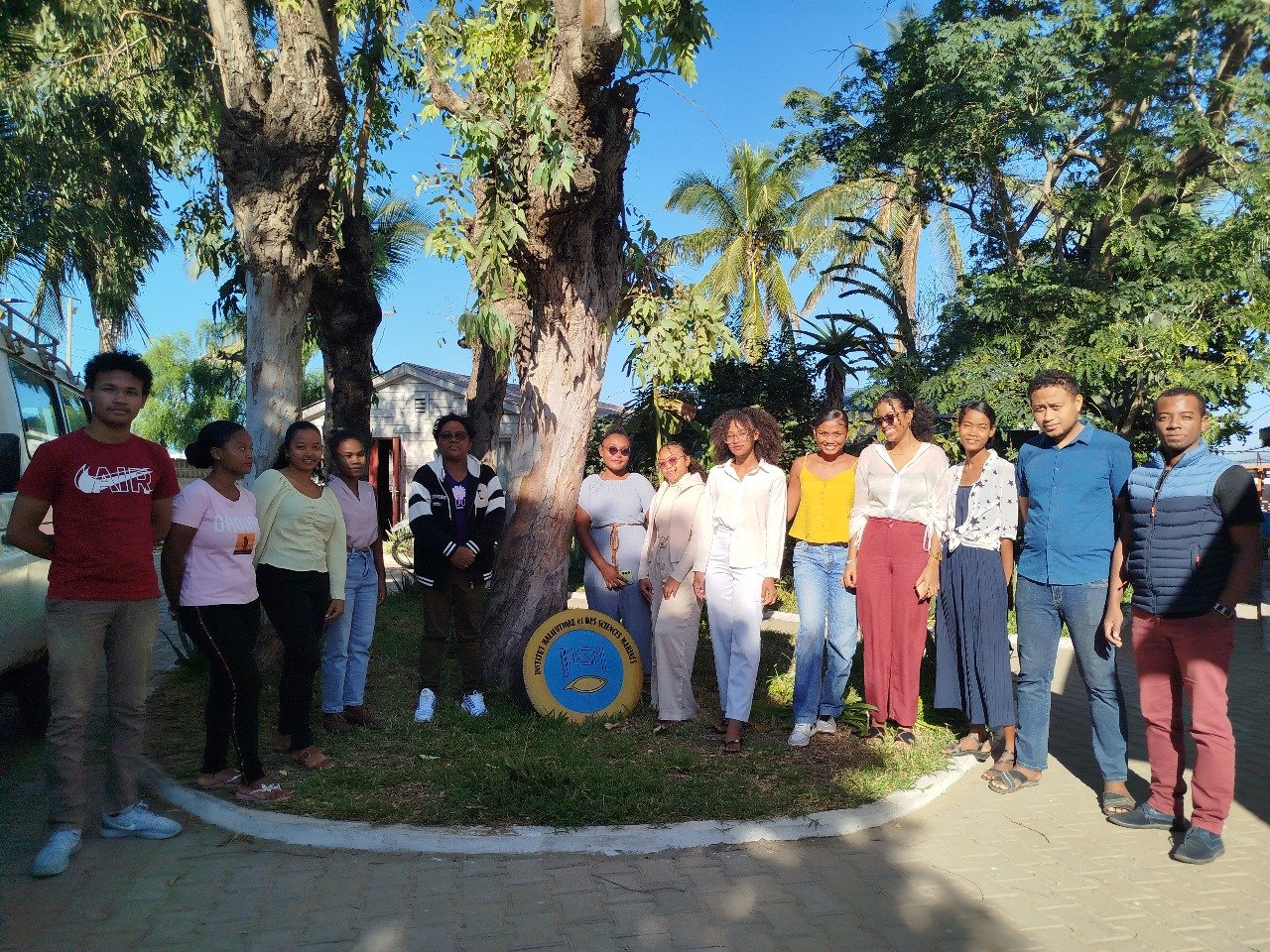 Madagascar field team.jpeg