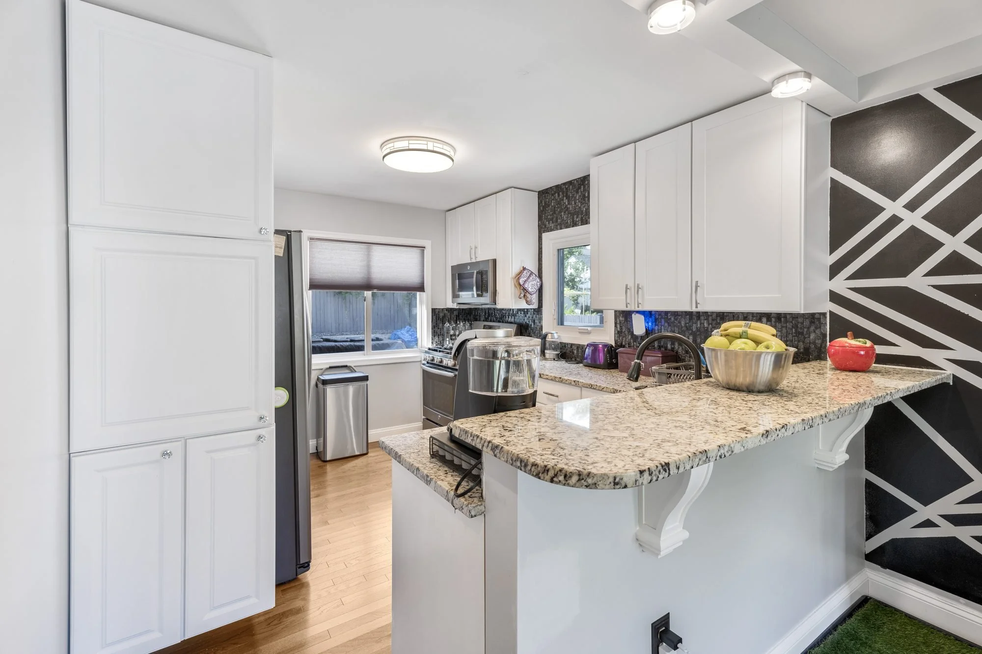 kitchen-02.jpg