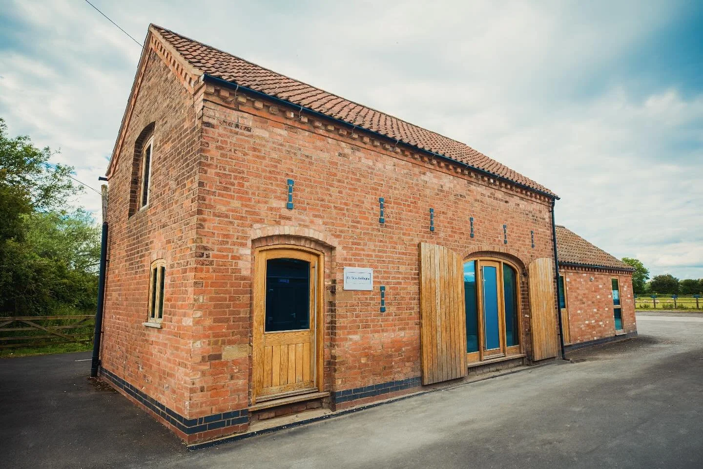 One of our first projects 😍 #barnconversion #project #propertydevelopment #midlands #construction #renovation  @parc_developments