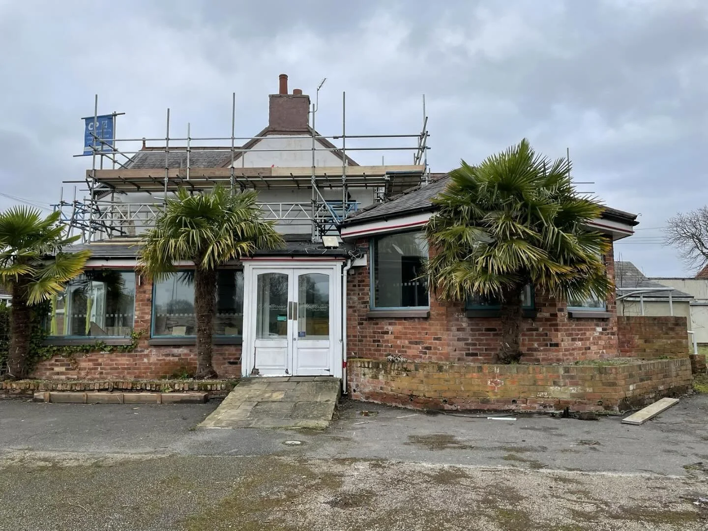 Our latest project 🔨 

Watch us restore this beautiful building back to its former glory ❤️ 

Our client has very exciting plans-stay tuned 👀

#propertydevelopment #construction #propertyplanning #propertybuilders #pubrenovation #renovationproject
