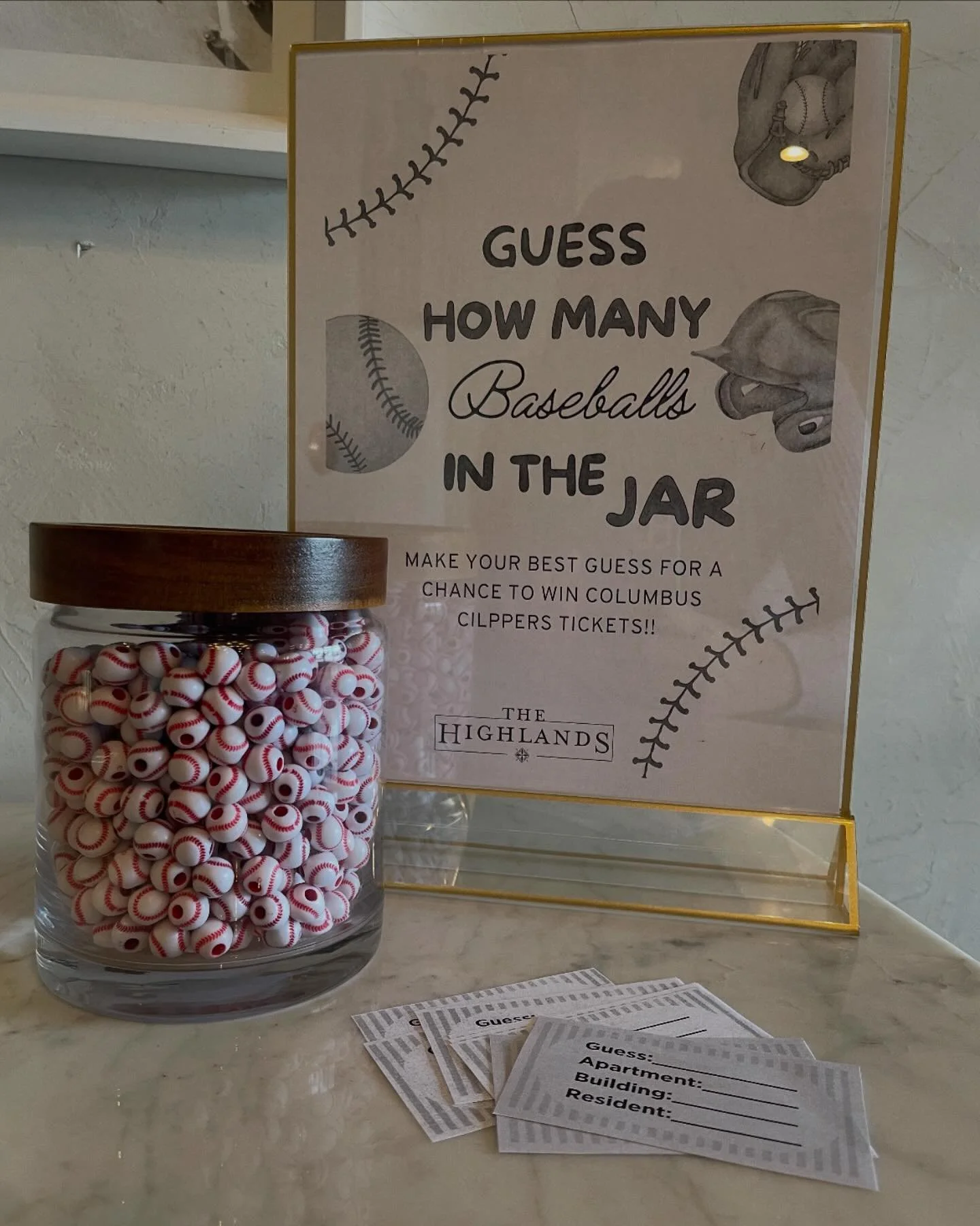 Take me out to the ball game⚾️
✨
✨ Do you want a chance to win tickets to a Columbus Clippers game? Well you&rsquo;re in luck! All you have to do is stop by the Luxe Leasing Office and take a guess at how many mini baseballs are in this jar. 

⚾️ Goo