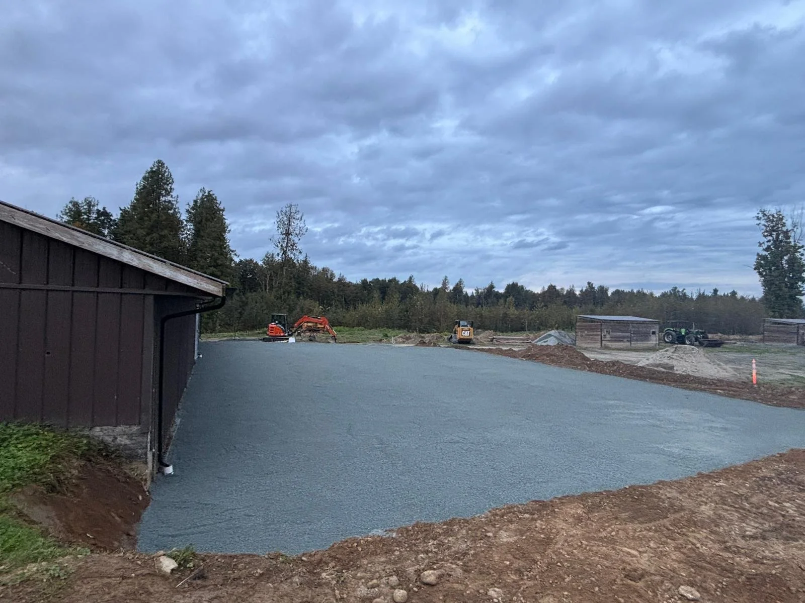 WhatsApp Image 2025-11-17 at 6.40.30 PM.jpeg