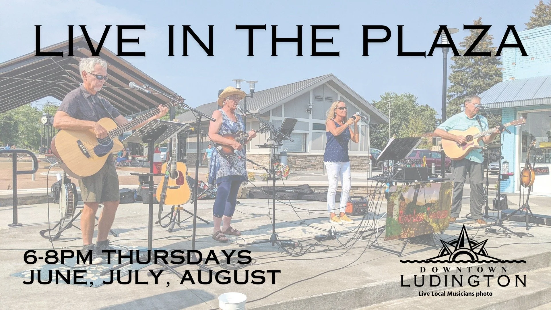 Live in the Plaza