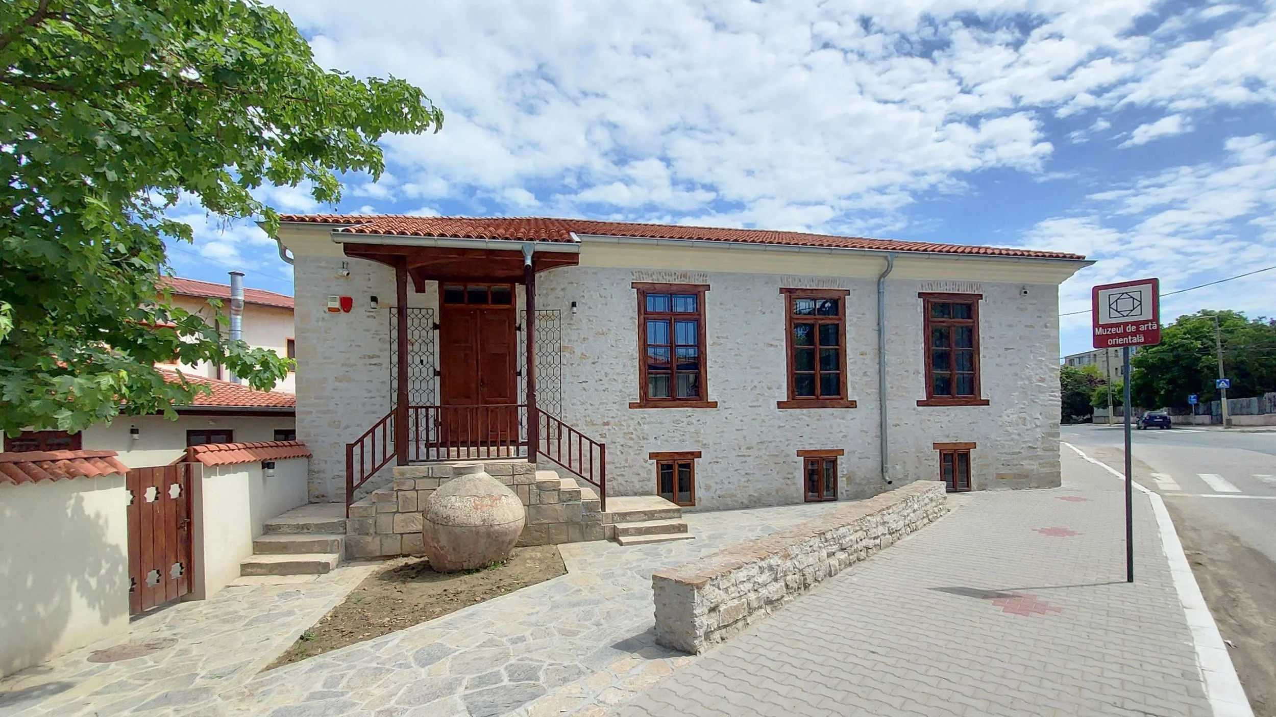 Revista ARHITECTURA: Casa Panaghia, Babadag - Județul Tulcea