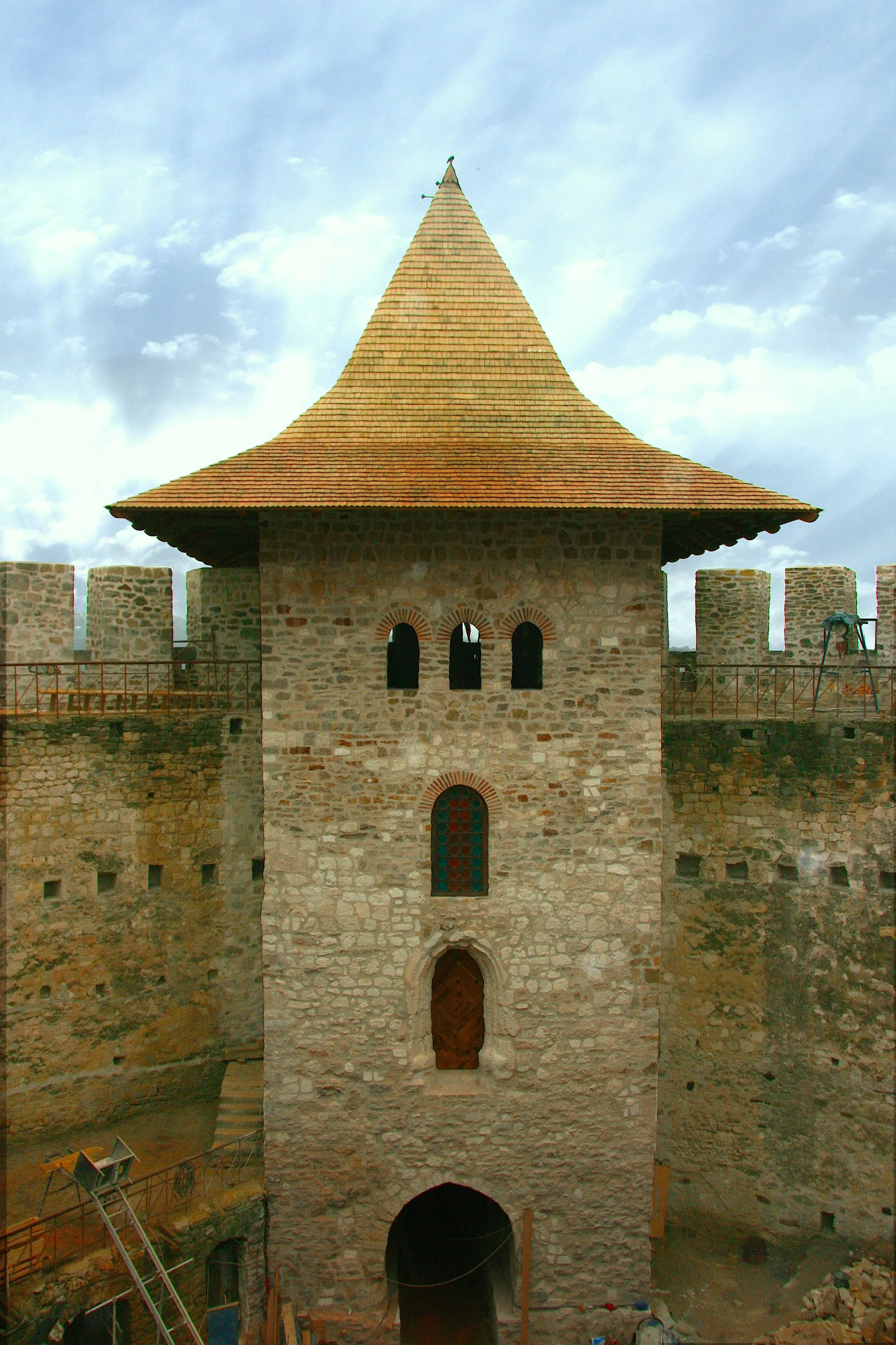 Soroca_Fort,_Main_Tower,_from_the_inside_(n°2).JPG