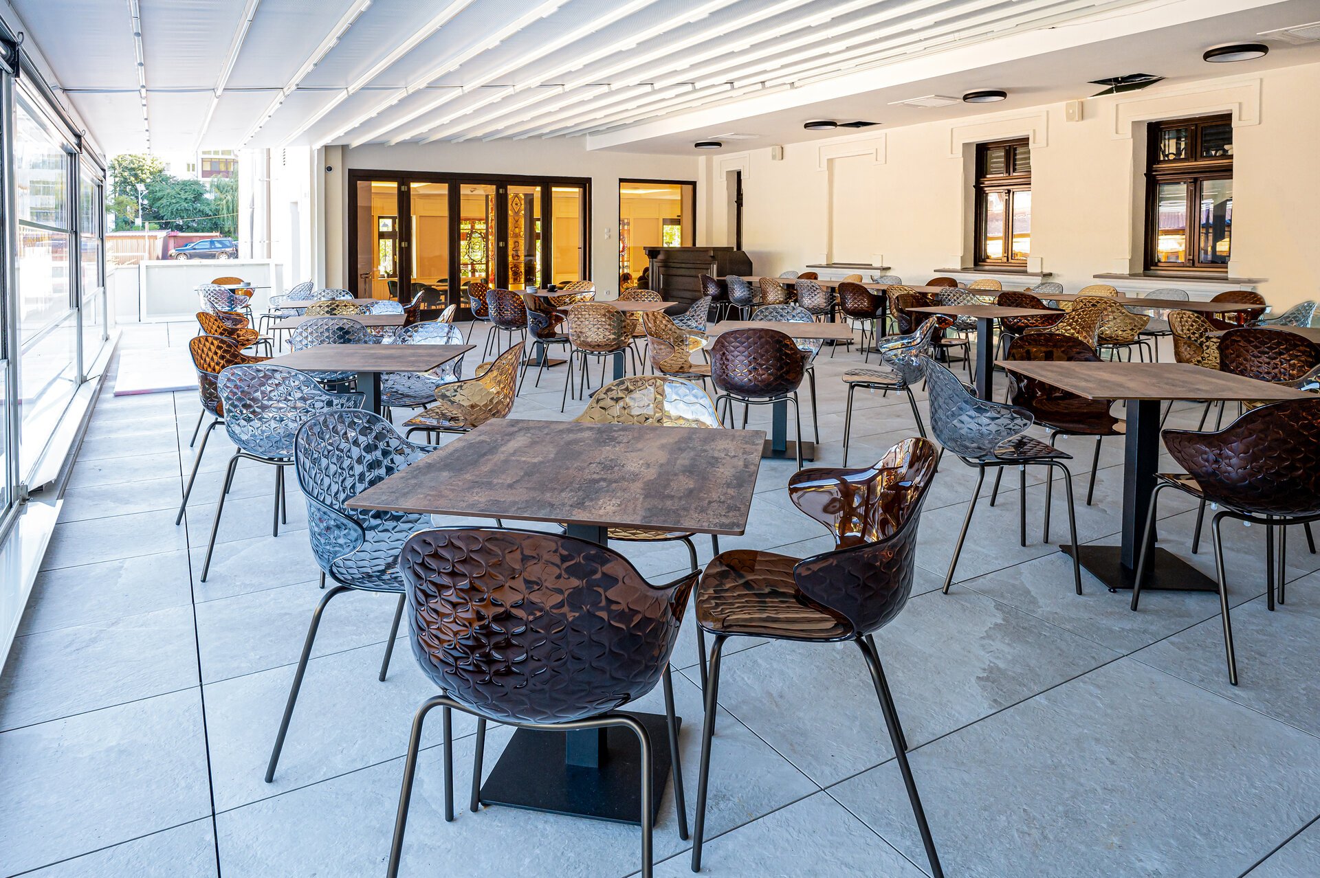 Restaurant - terasă exterioară.jpg-d2.jpg