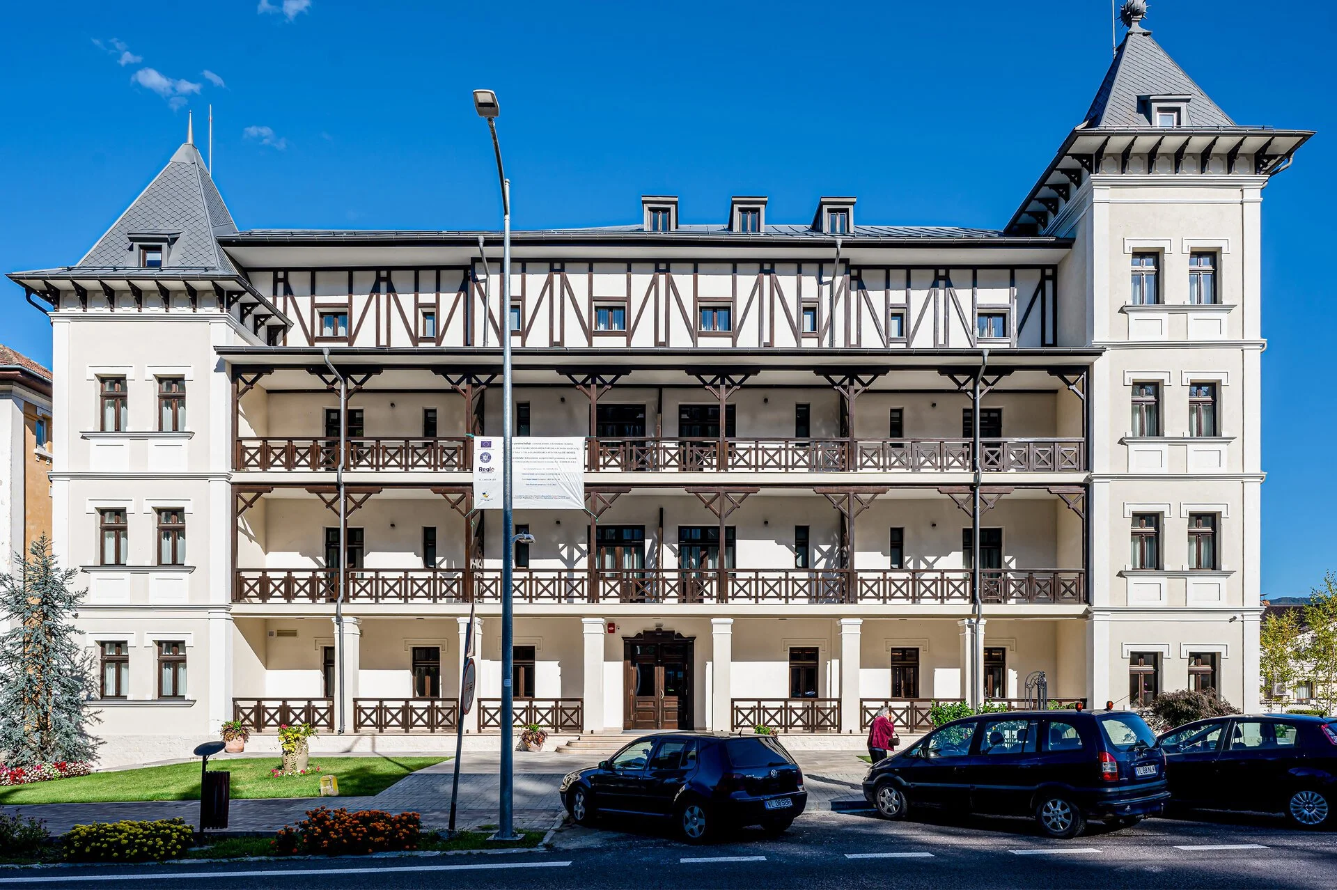Fostul Hotel Jantea 1 - Hotel Carolin din Călimănești