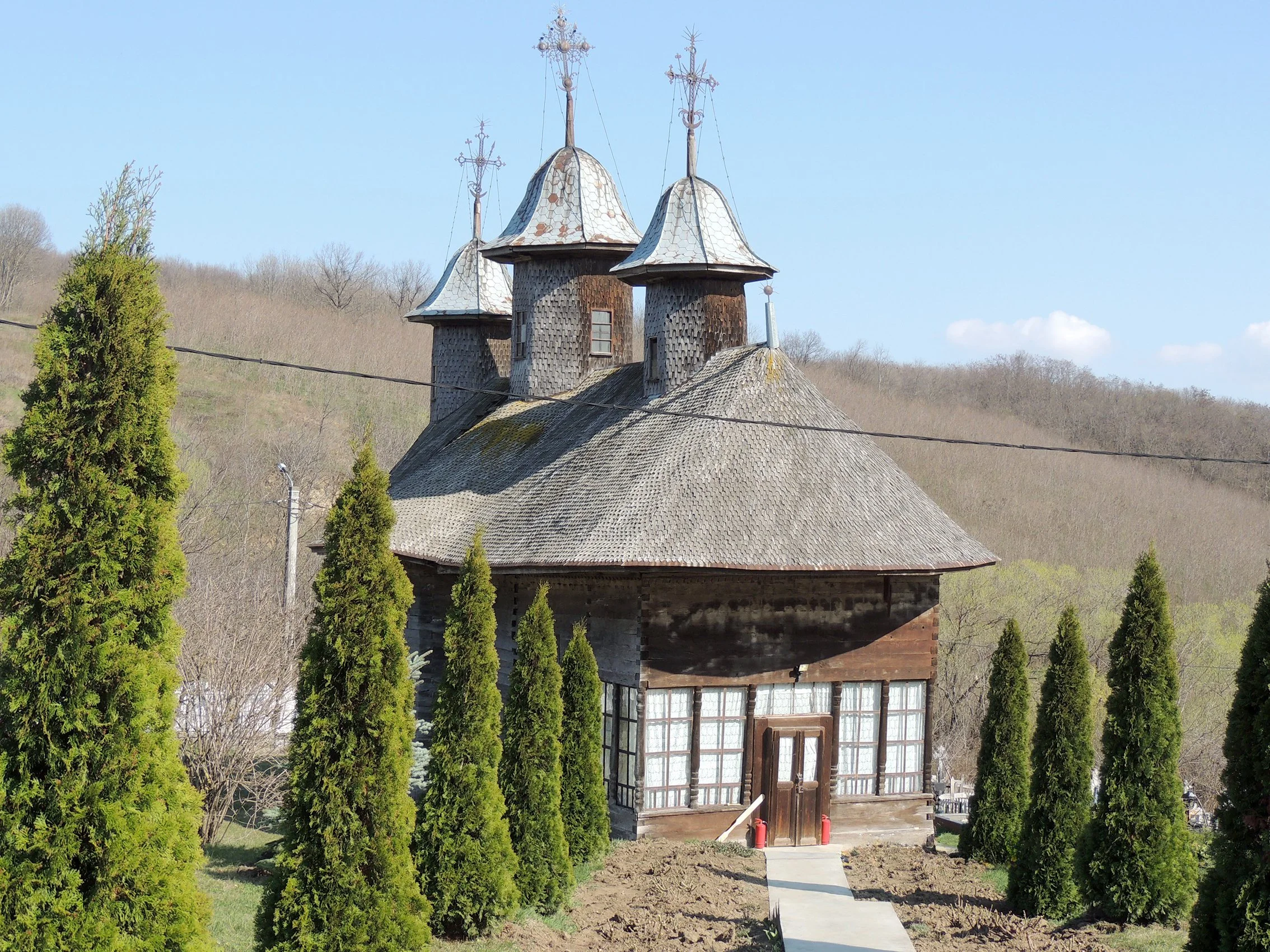 Biserica de lemn “Sfântul Nicolae” a fostului Schit Pârvești din comuna Costești, Județul Vaslui