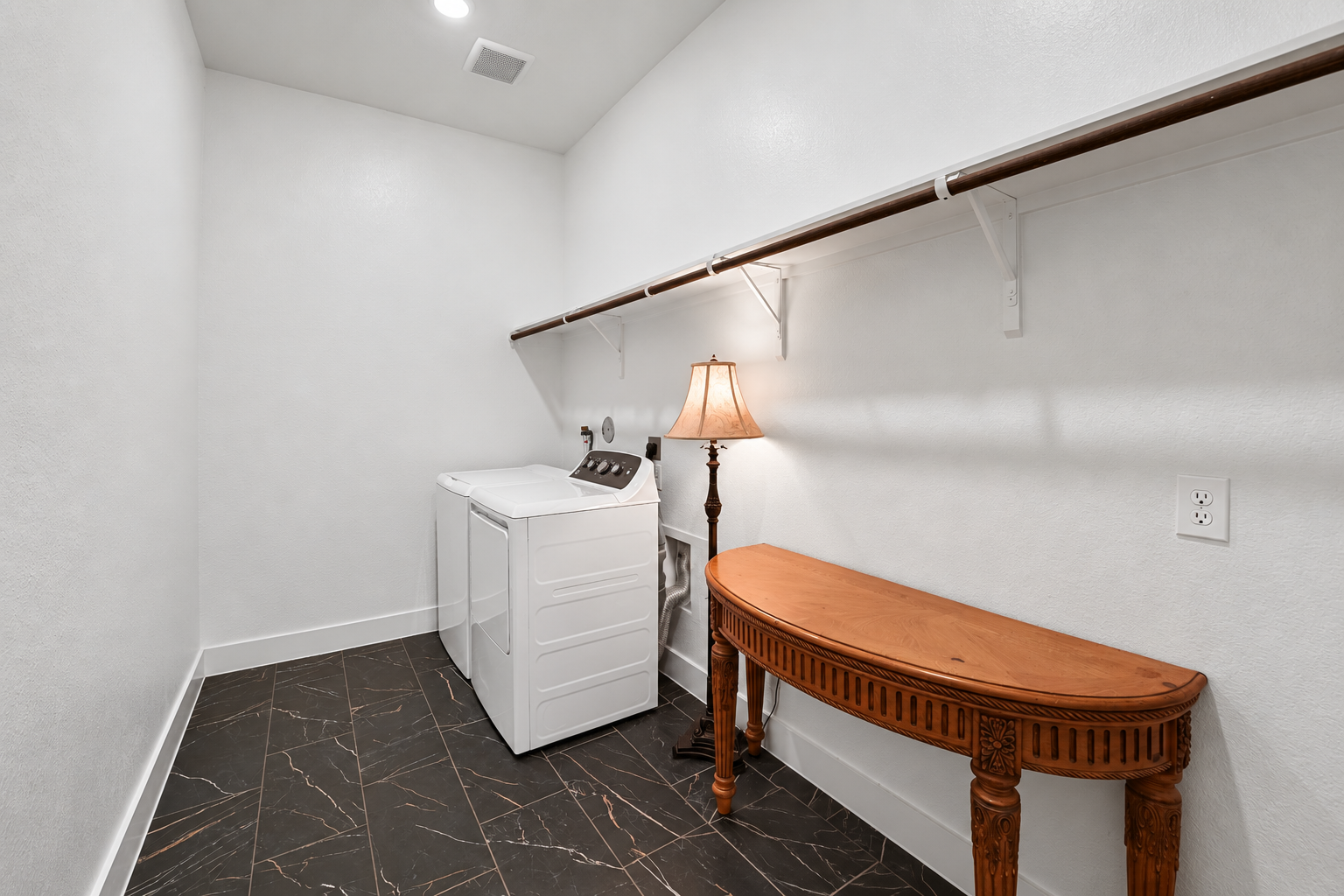 Laundry room.png