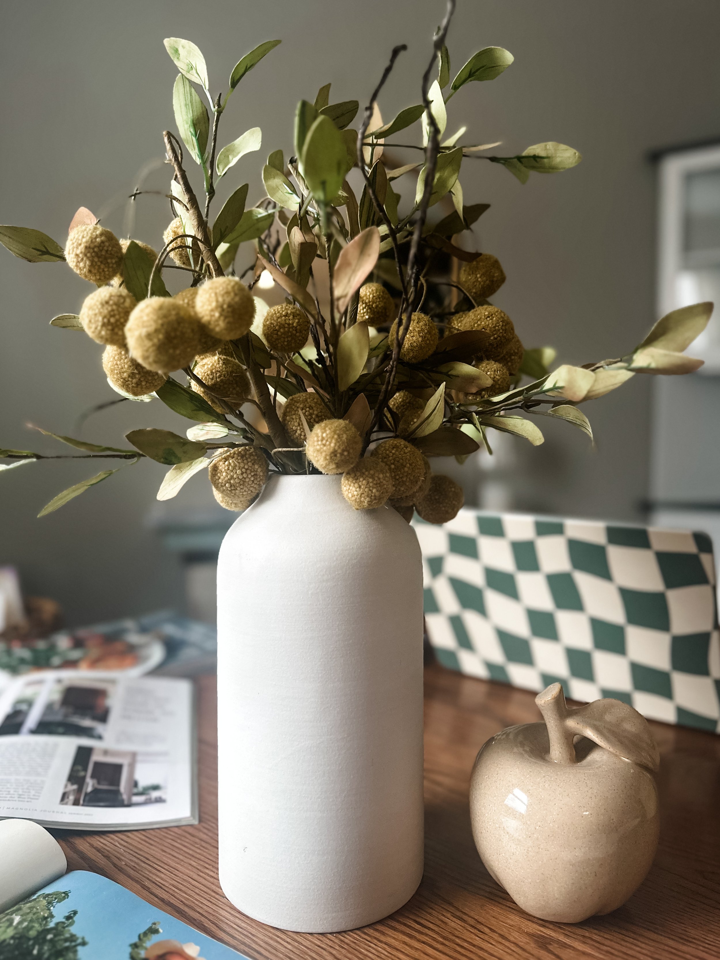 How to Shop for the Best Faux Florals: A Guide to Realistic & Timeless Blooms