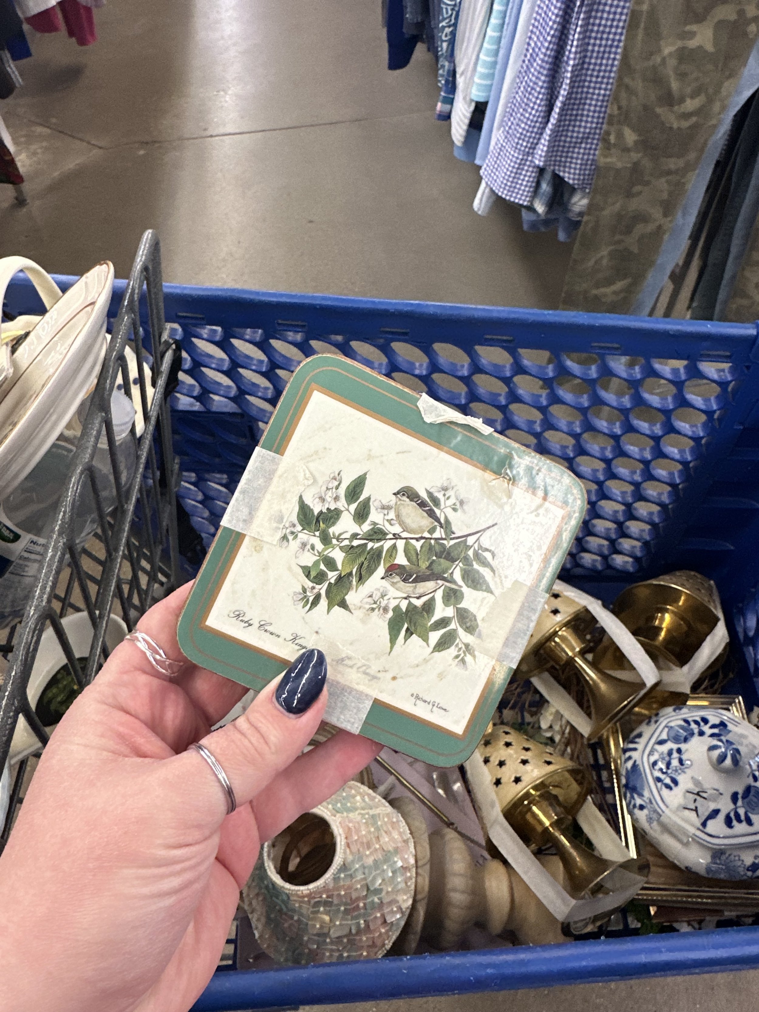 Thrift Like a Pro: How to Spot High-Quality Vintage Pieces