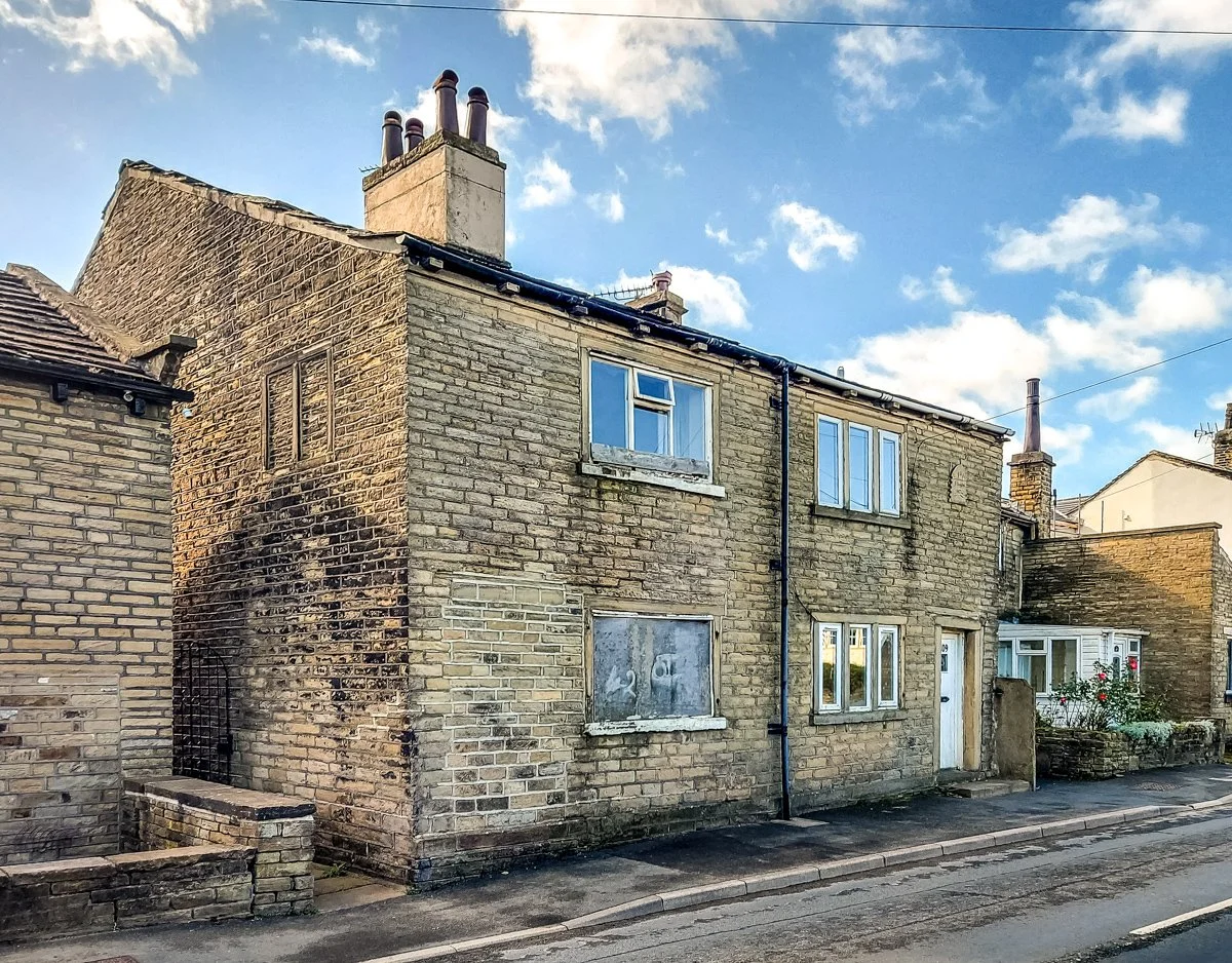 (22-23) Rastrict cottages.jpg