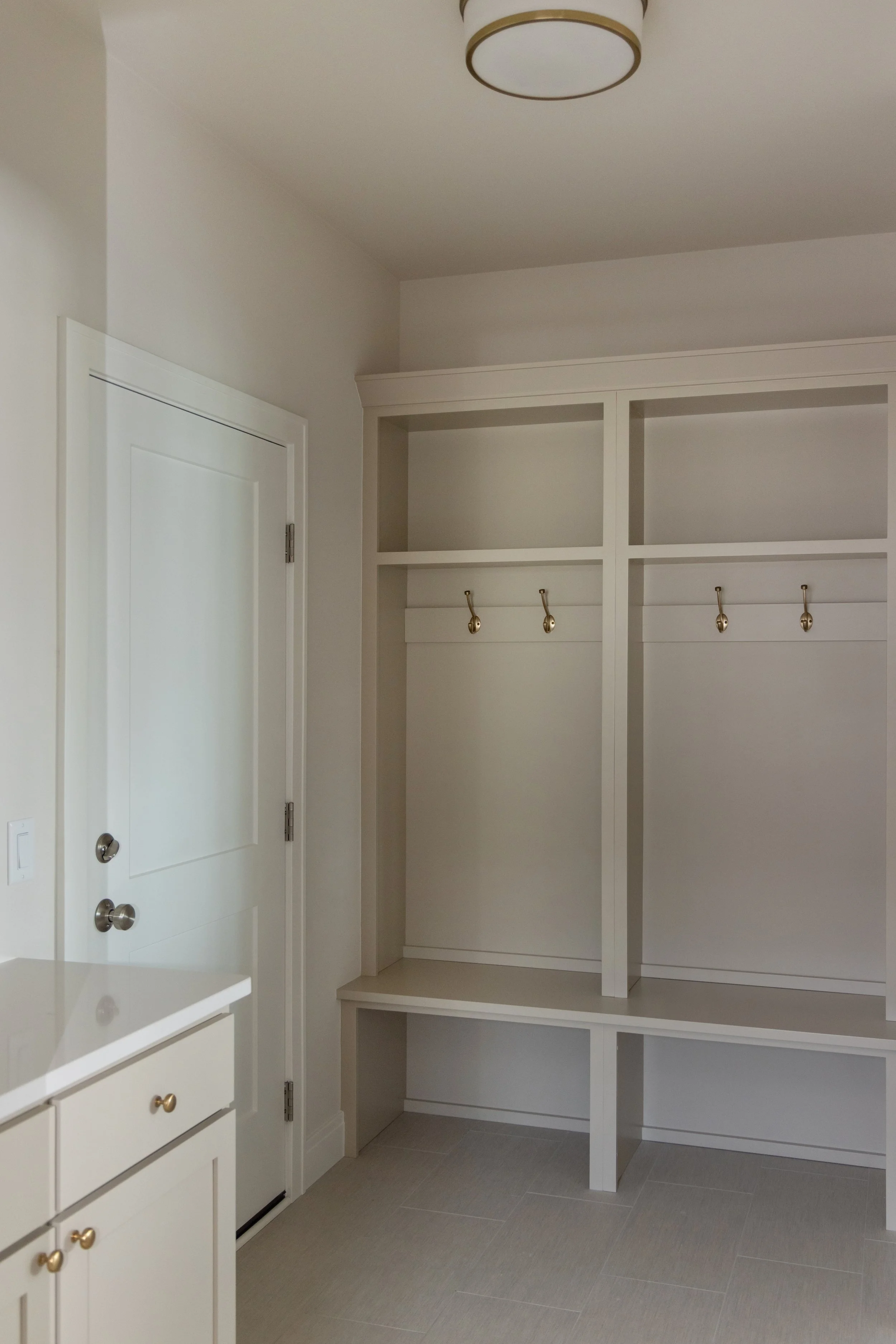 Built in white lockers storage