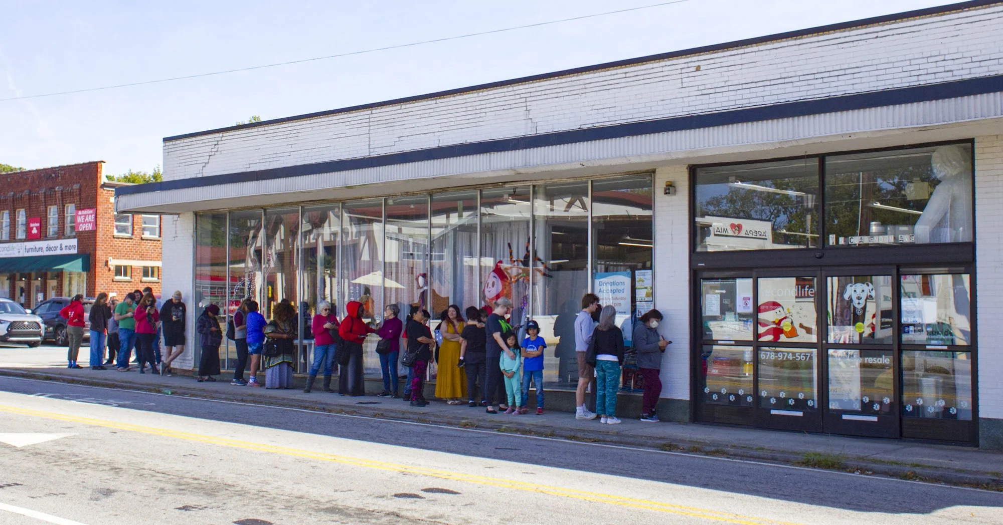 Second Life Thrift_Photos by Dustin Timbrook for The Verge Avondale Estates_web_036.jpg