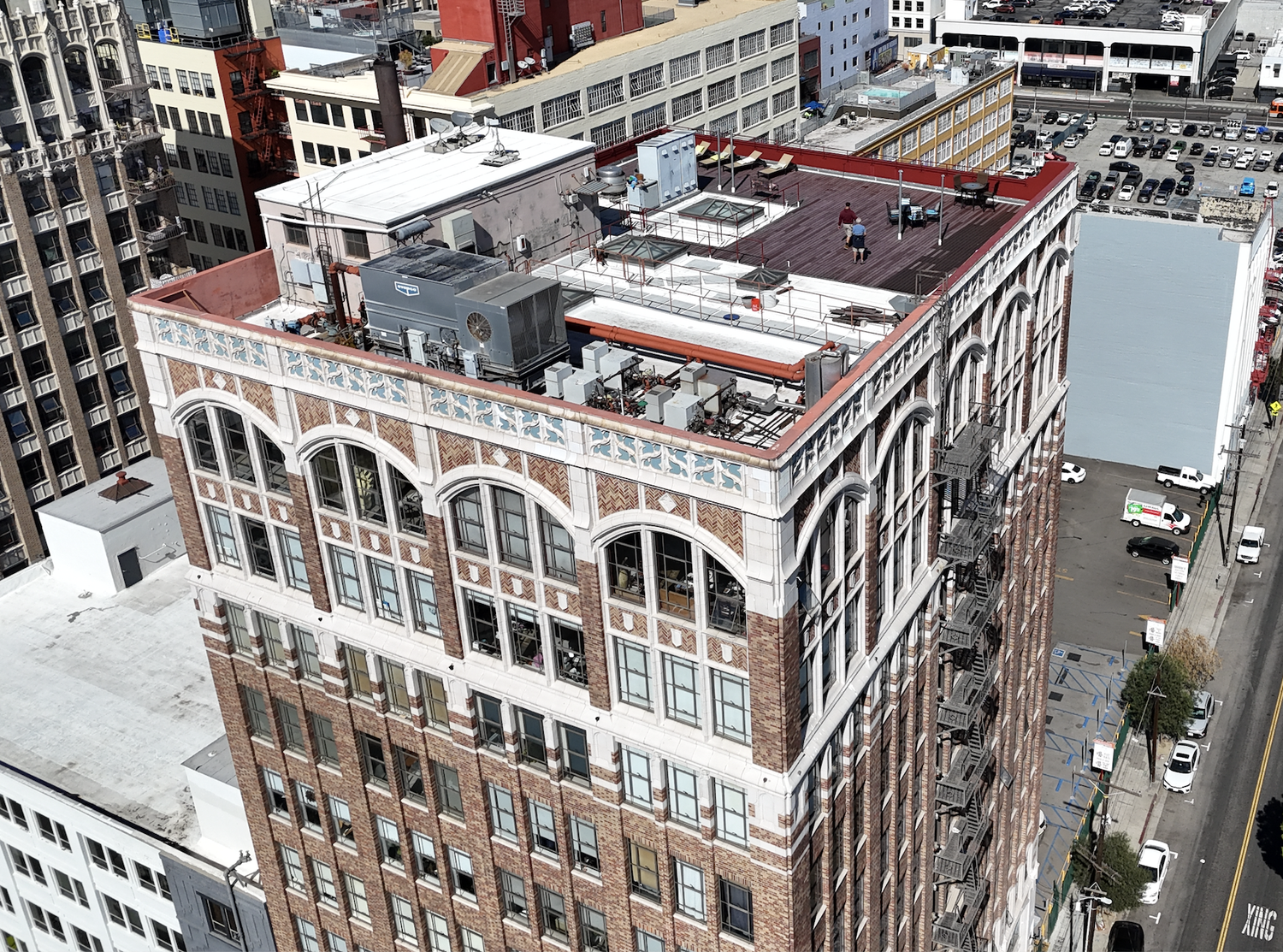 downtown-los-angeles-roof.png