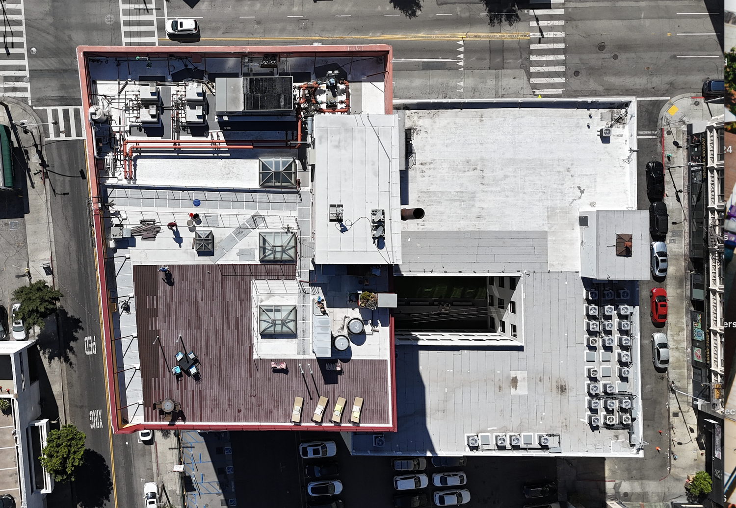 downtown-los-angeles-flat-roof.png