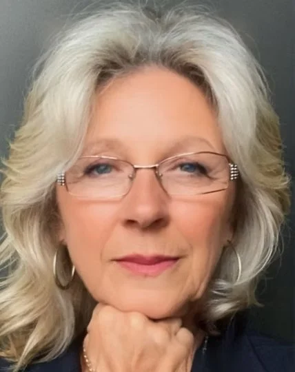 Wendy Logan, Reiki Master offering Reiki Essence Healing in Pacific Grove