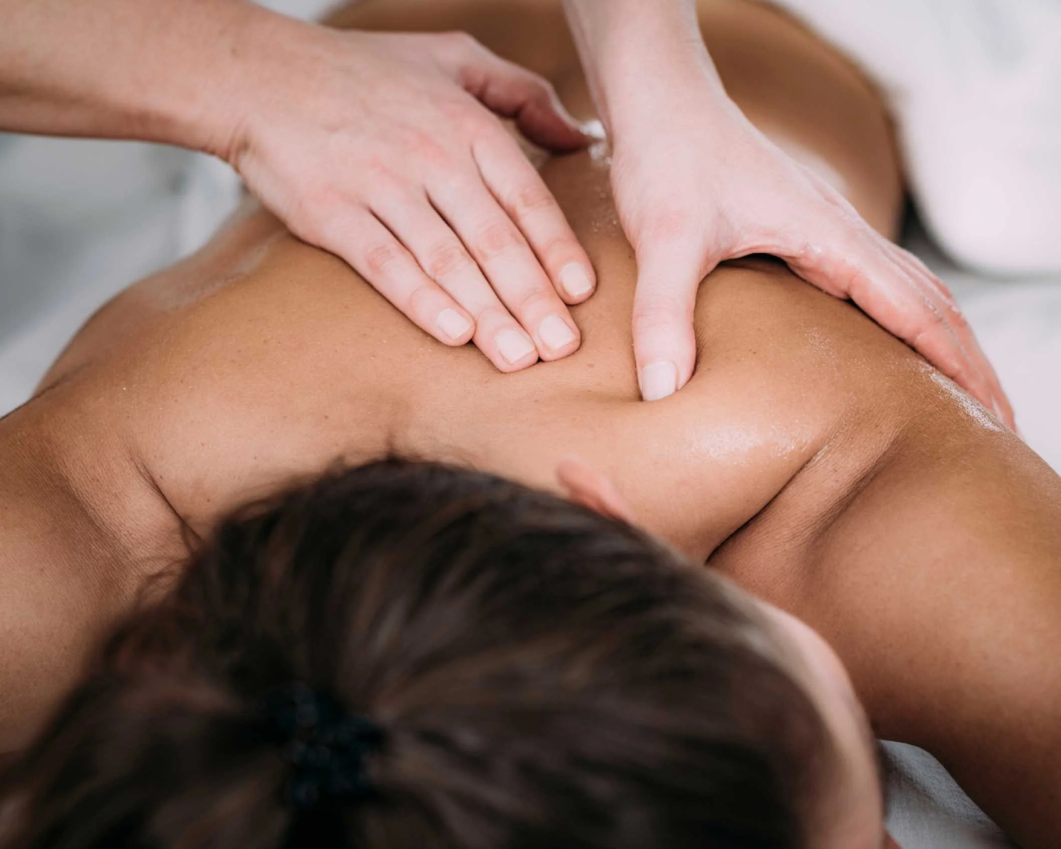 Structural integration massage to align the body’s structure for better movement and reduced pain