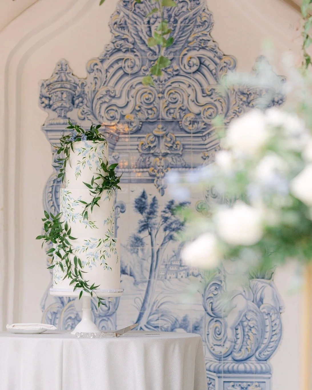 Rancho Las Lomas is one of those venues that doesn&rsquo;t need to prove itself. The architecture carries weight. The flow feels natural. The evening unfolds without force.

What we value most here isn&rsquo;t just the beauty, it&rsquo;s the structur