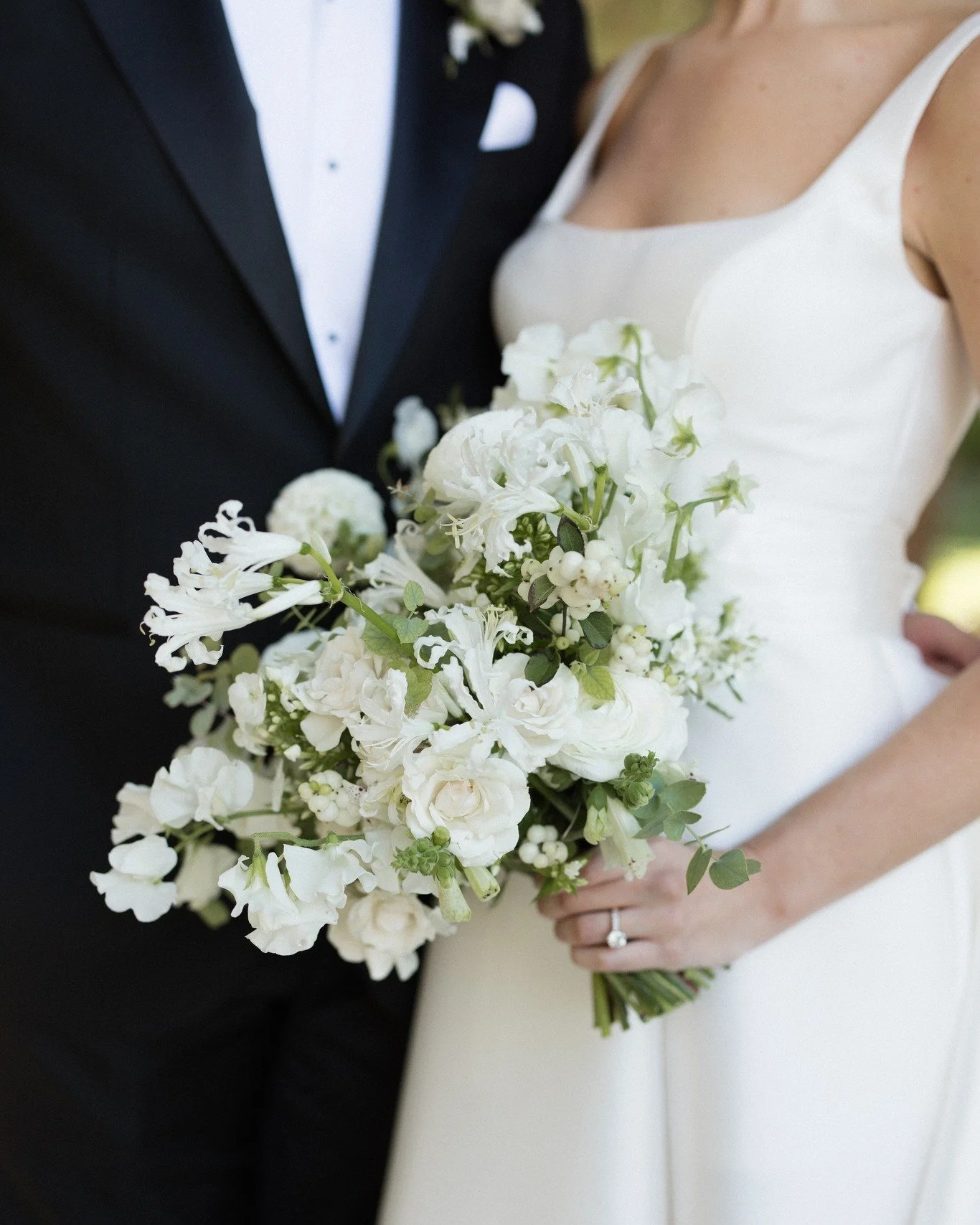 The smallest details often shape the overall experience.

Textures, linens, florals, and thoughtful design choices all work together to create a feeling, one that guests may not always notice individually, but experience as a whole.

Planner | @bliss