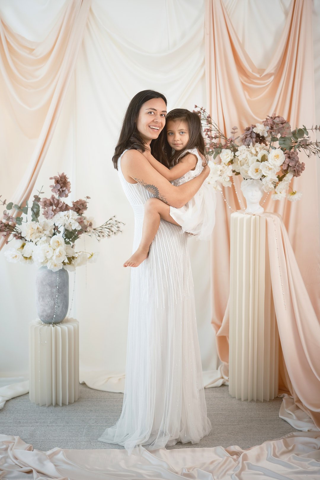 EVA AMI FLOWERS OPT_19.jpg