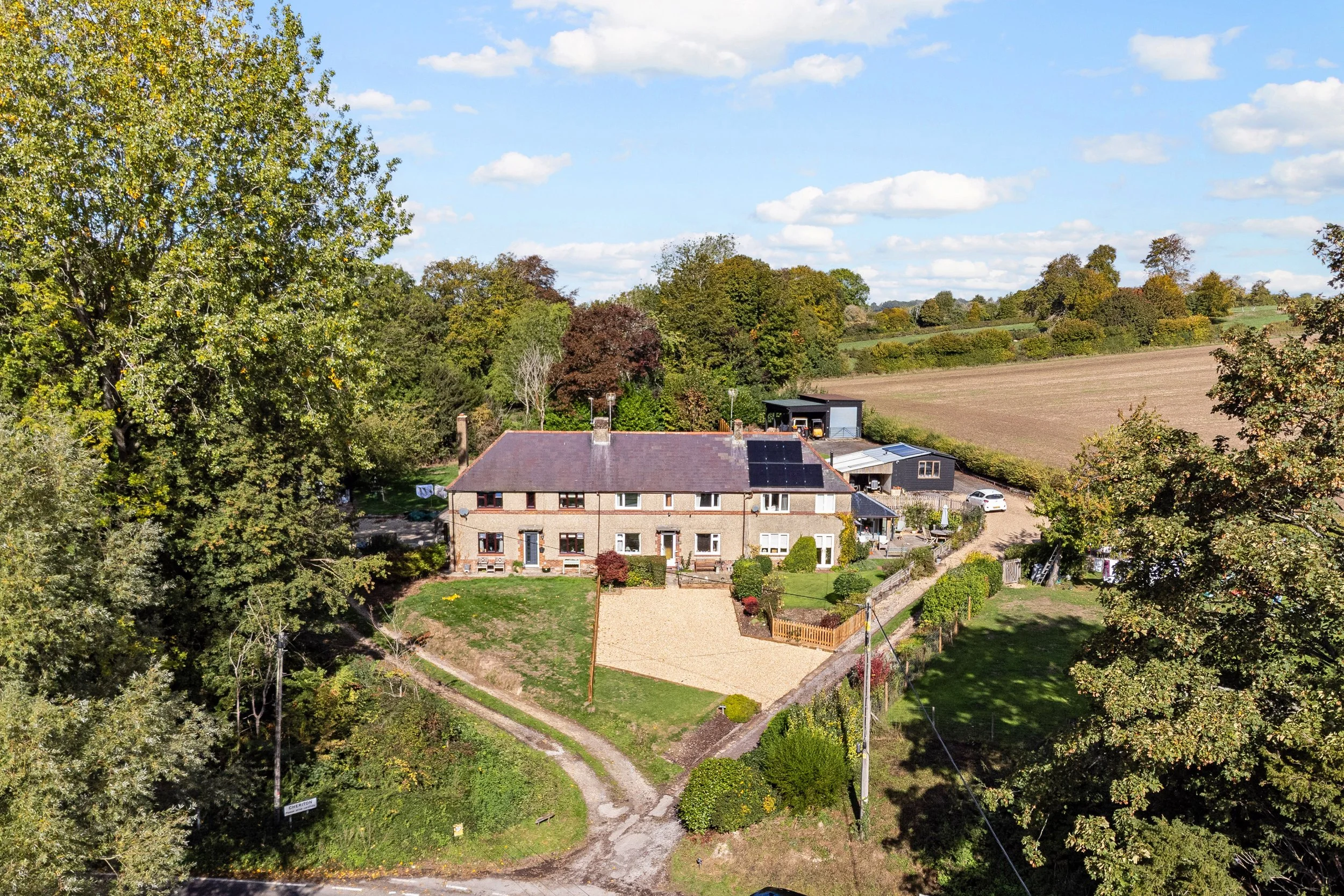 115795_1 Mahone Cottages Cheriton-1.jpg