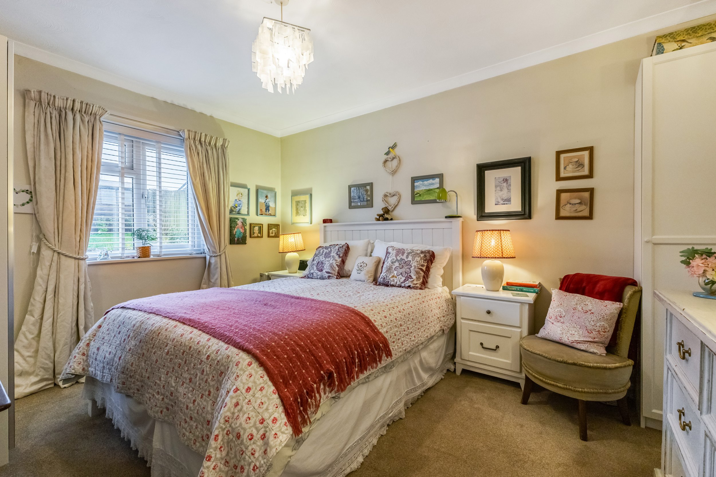 102972_4-Mallard-Close  (10).jpg