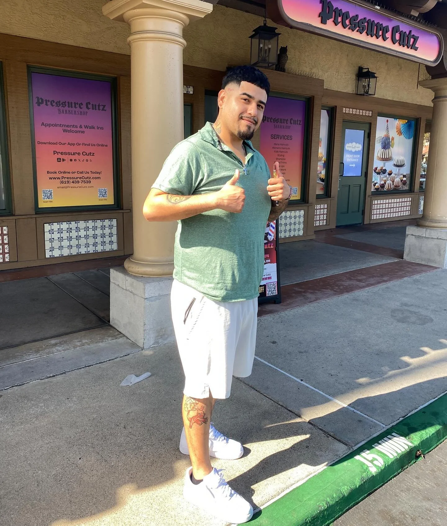 Lil chill day at the shop 🫡🫡😤