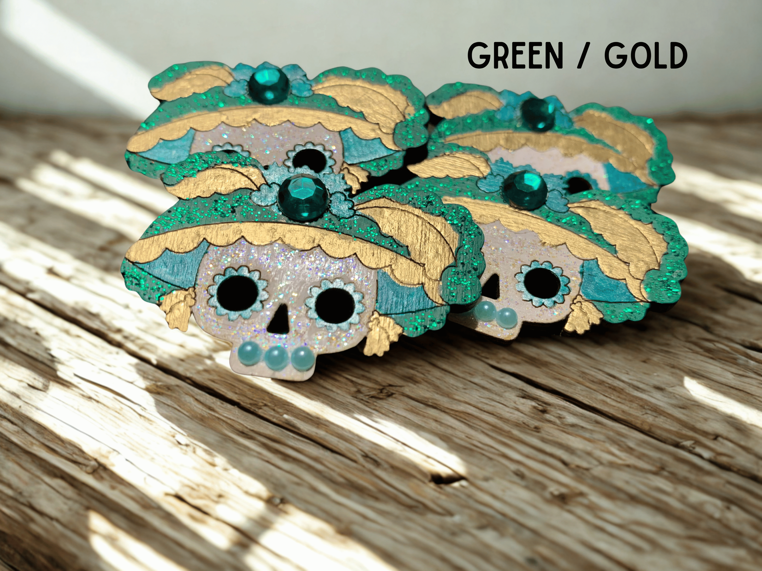 10_Catrina Green  Gold.png