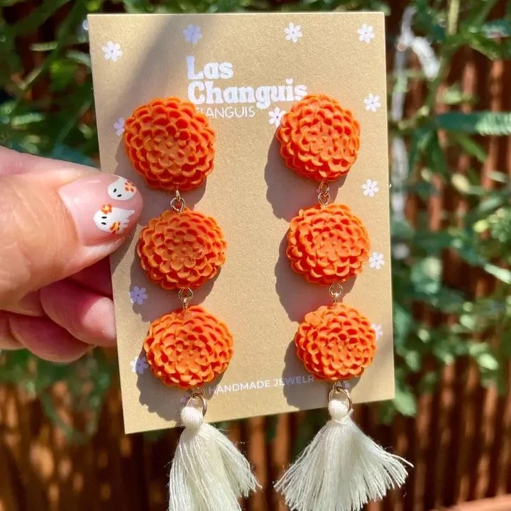 🧡 Cempasúchil Flower Dangle Earrings